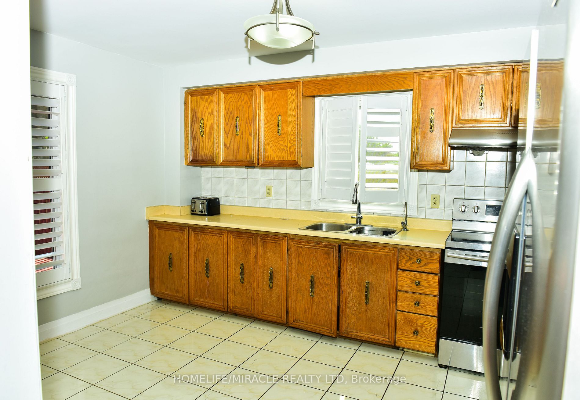 52 Creditstone Road