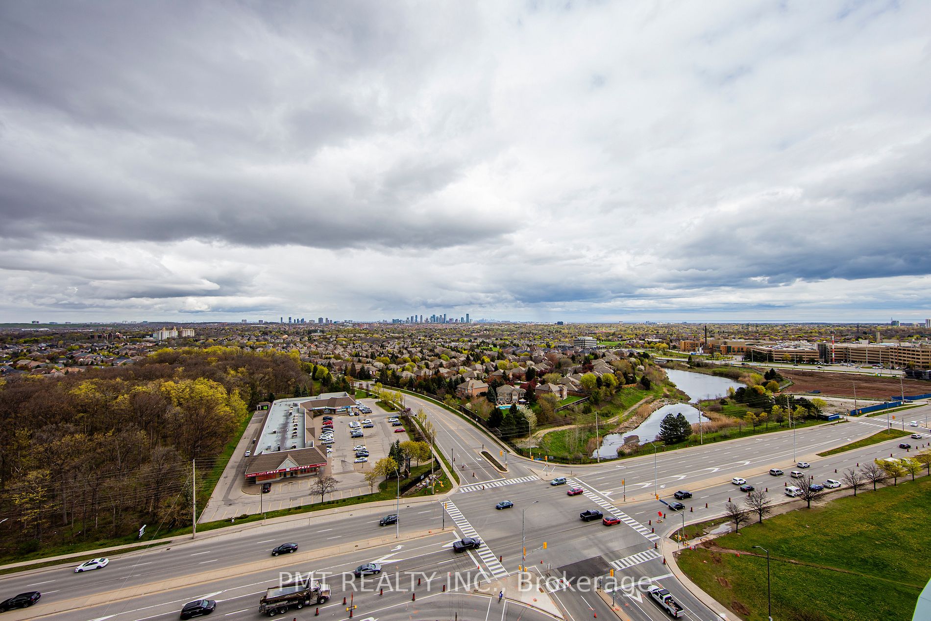2545 Erin Centre Blvd, #Ph 2