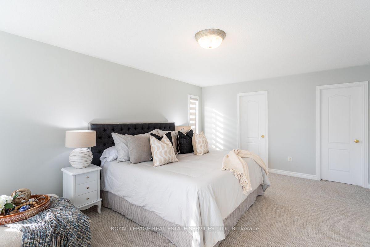 2437 West Ham Rd W