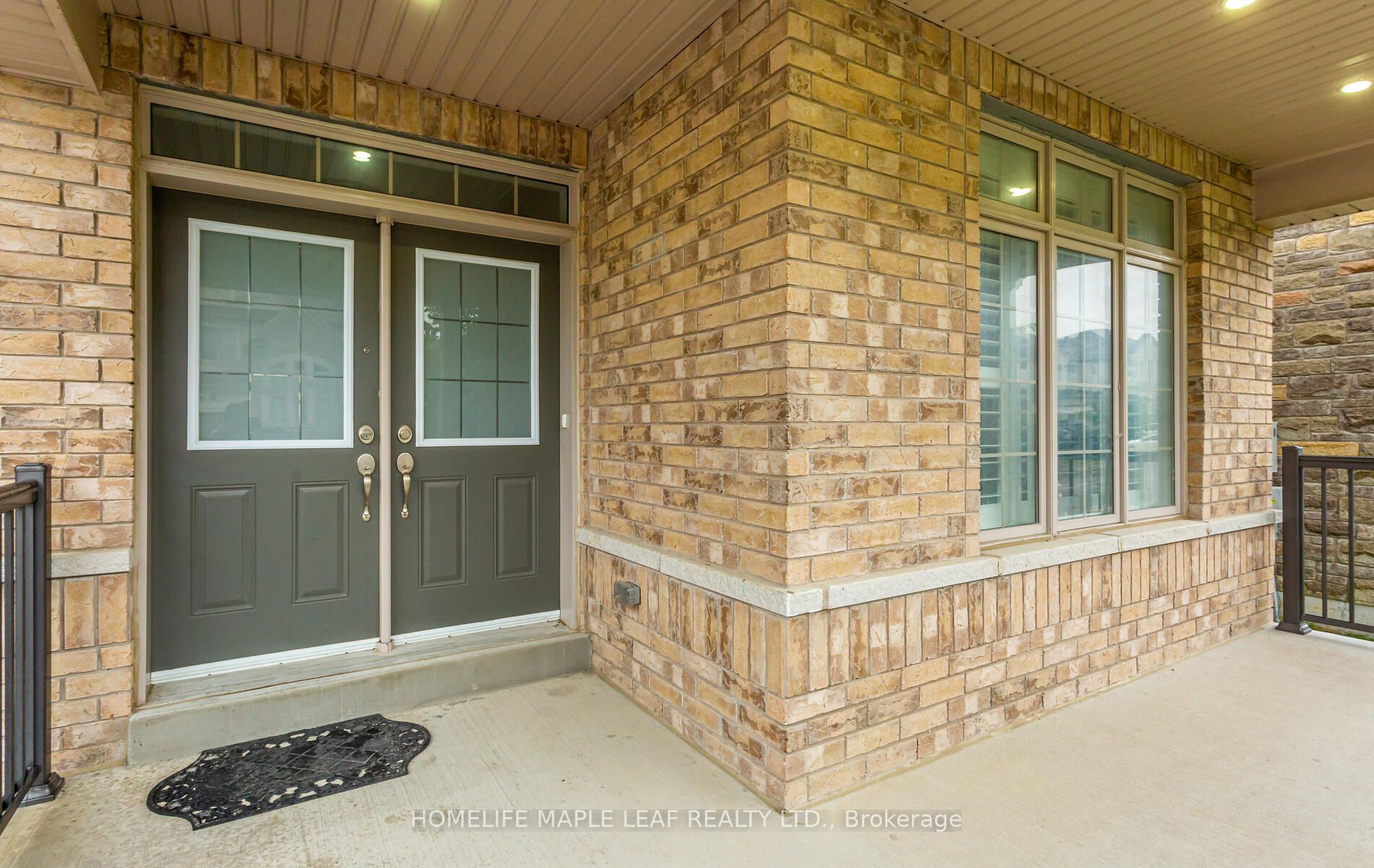 11 Cloverhaven Rd