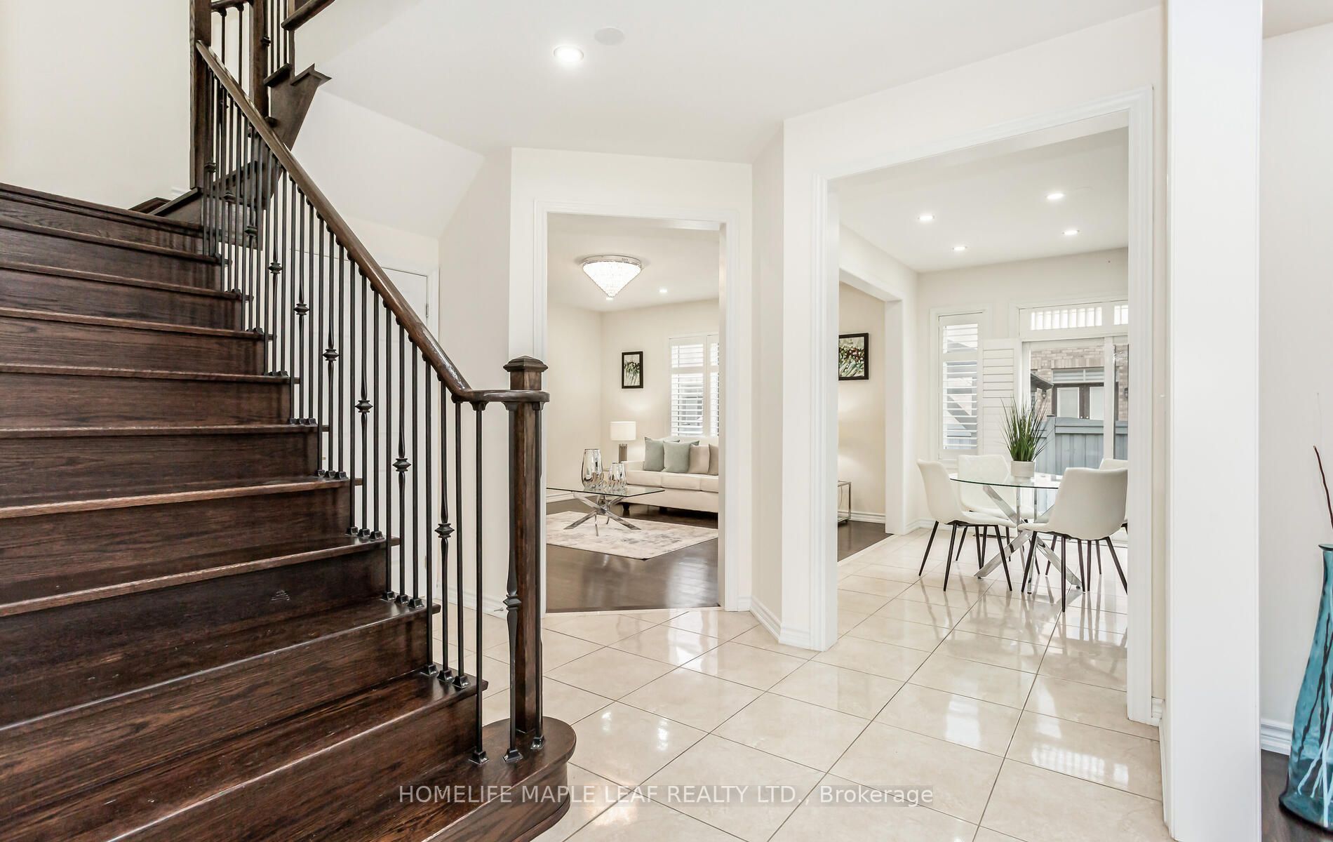 11 Cloverhaven Rd