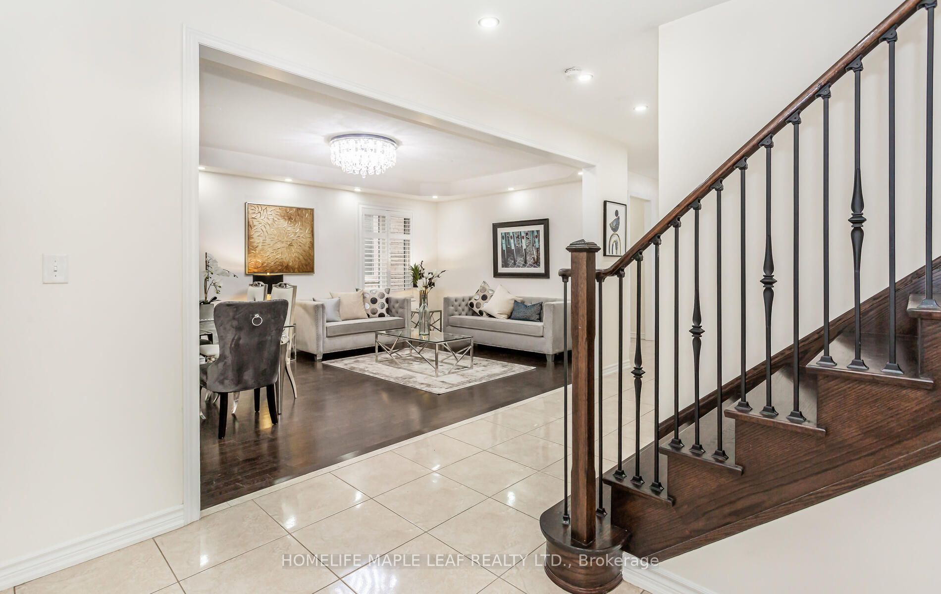 11 Cloverhaven Rd