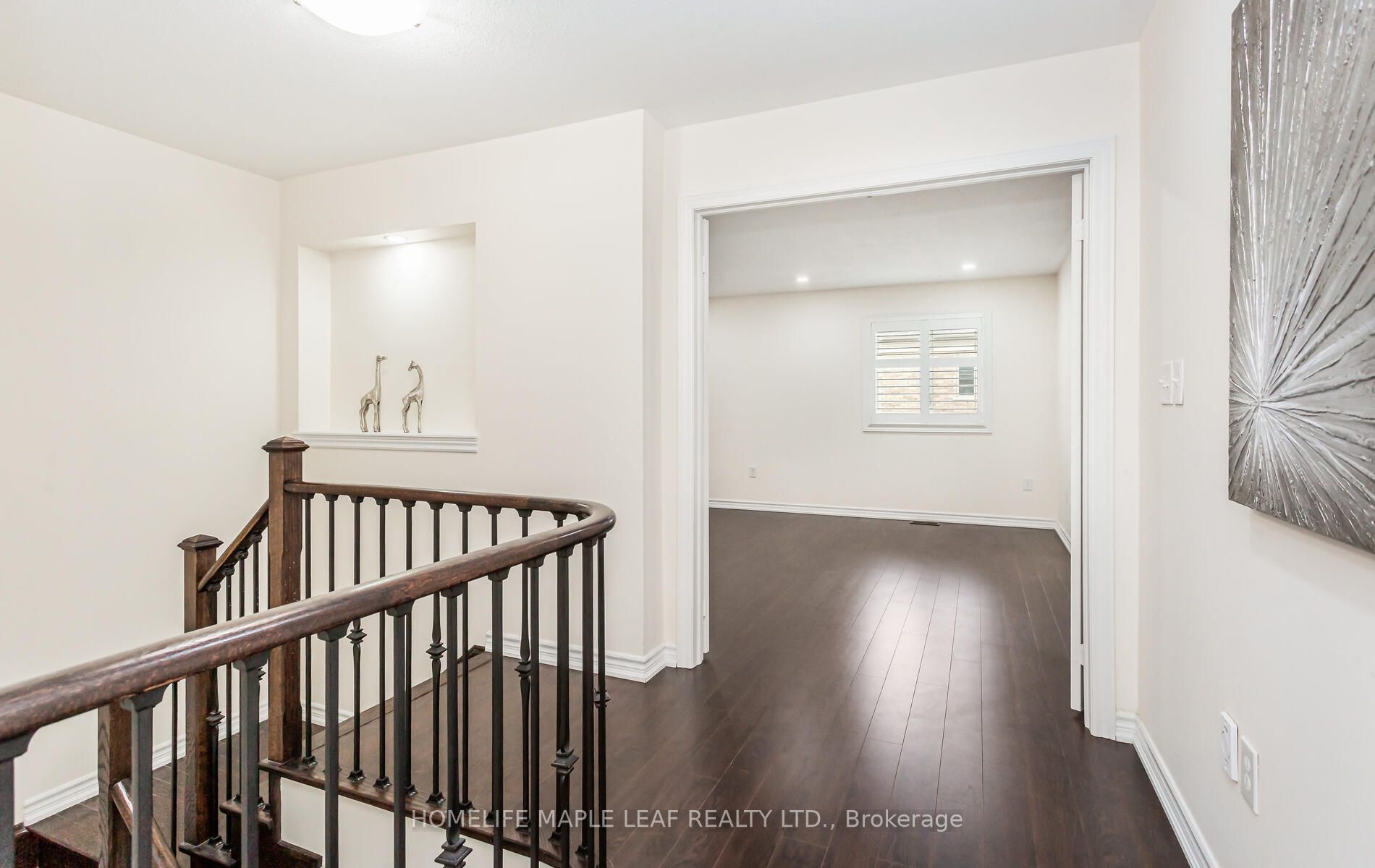 11 Cloverhaven Rd