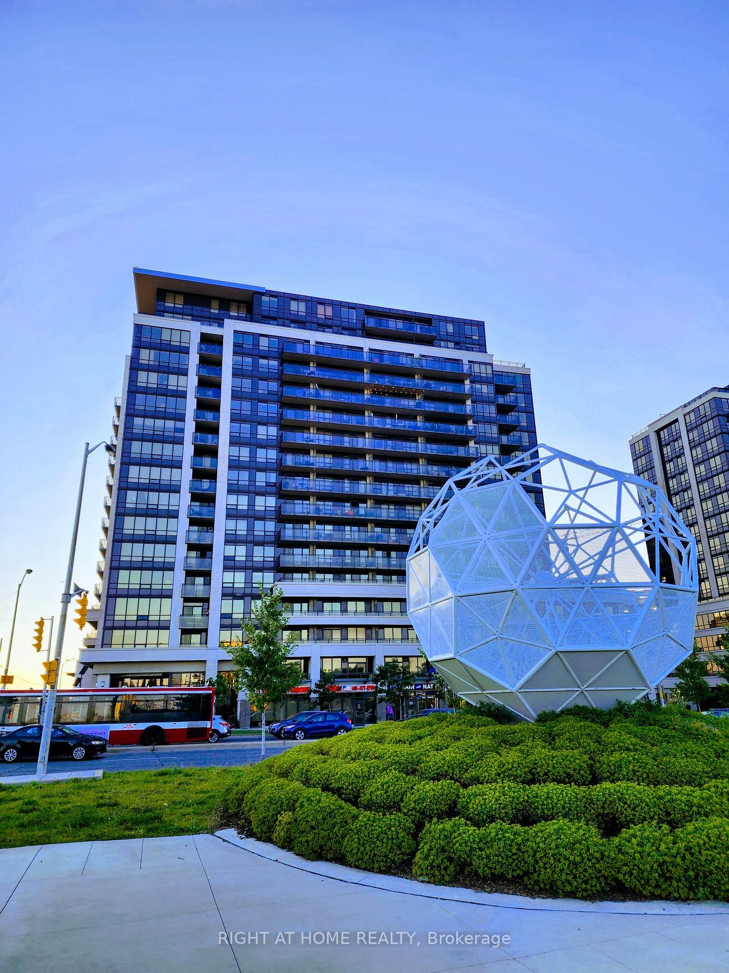 1060 Sheppard Ave W, #Ph06
