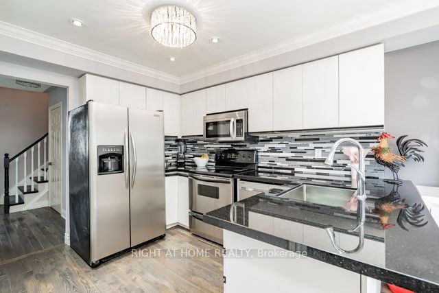 22 Hartnell Sq, #65