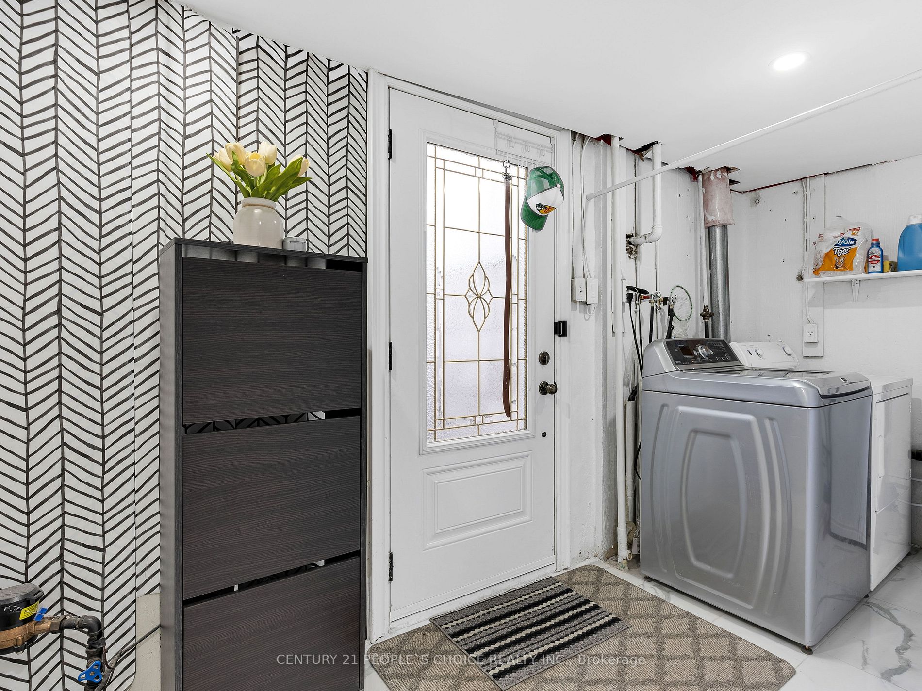 55 Windermere Crt