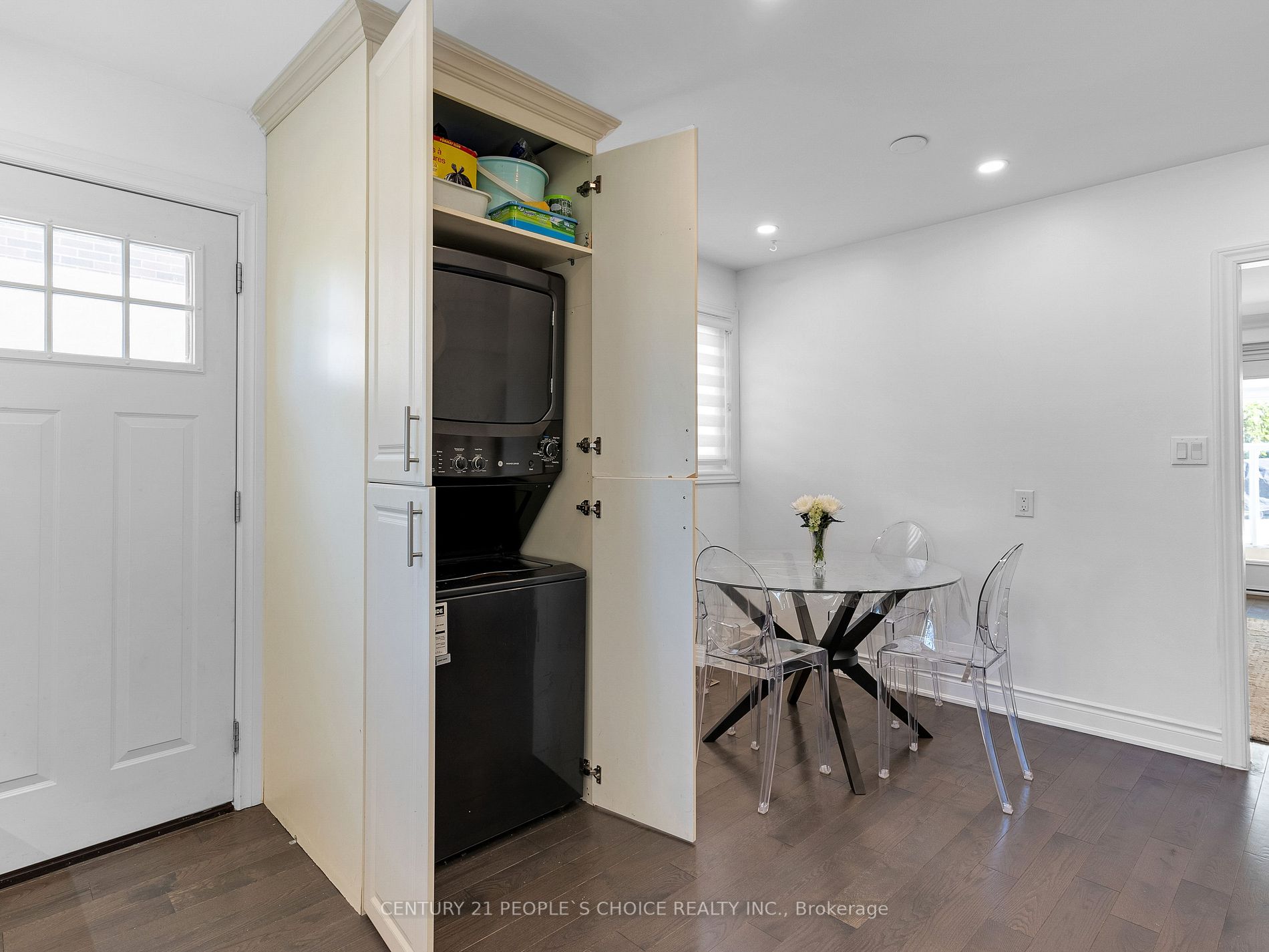 55 Windermere Crt