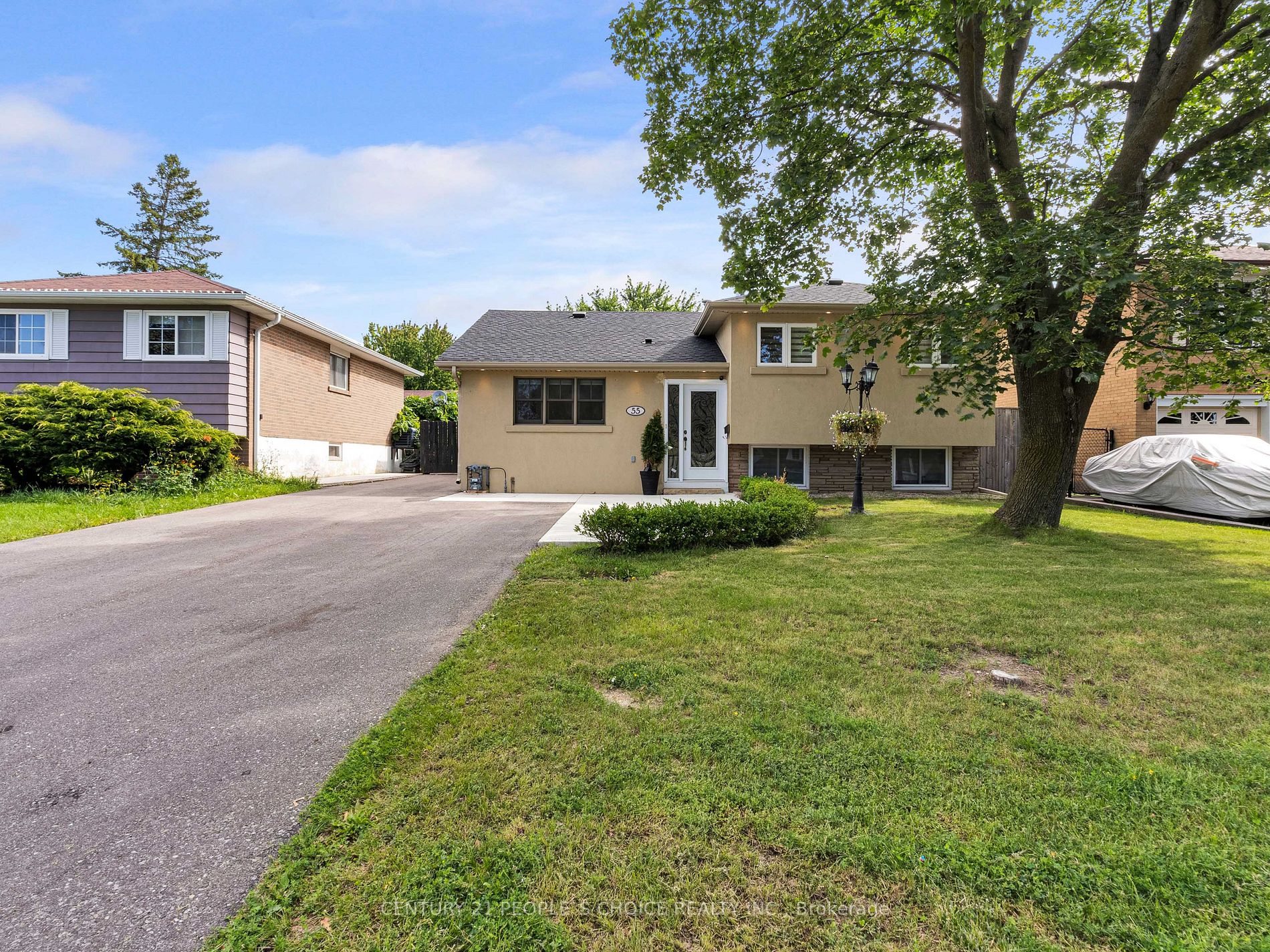 55 Windermere Crt