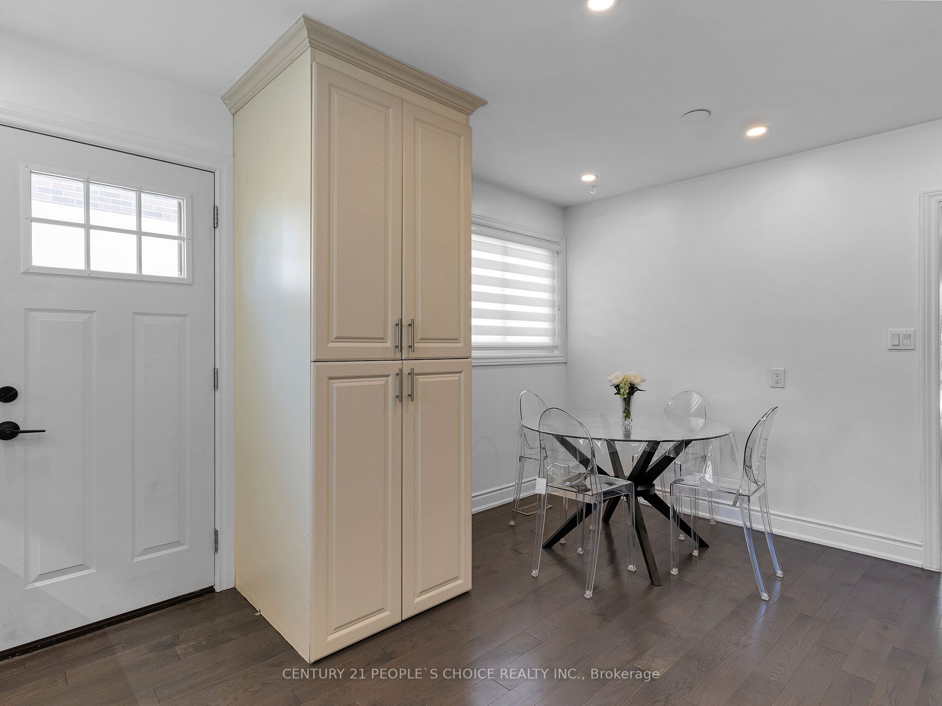 55 Windermere Crt