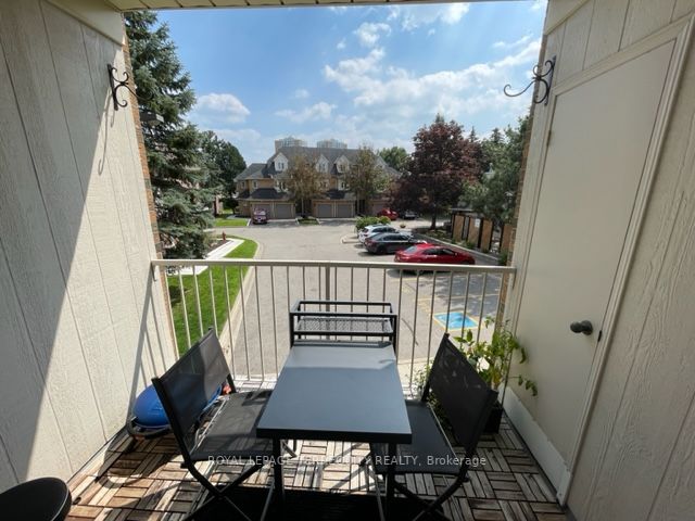 109 Bristol Rd E, #136
