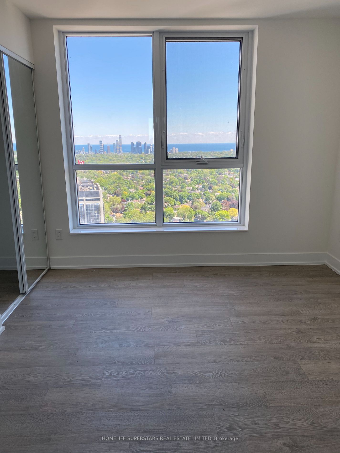 7 Mabelle Ave, #3608
