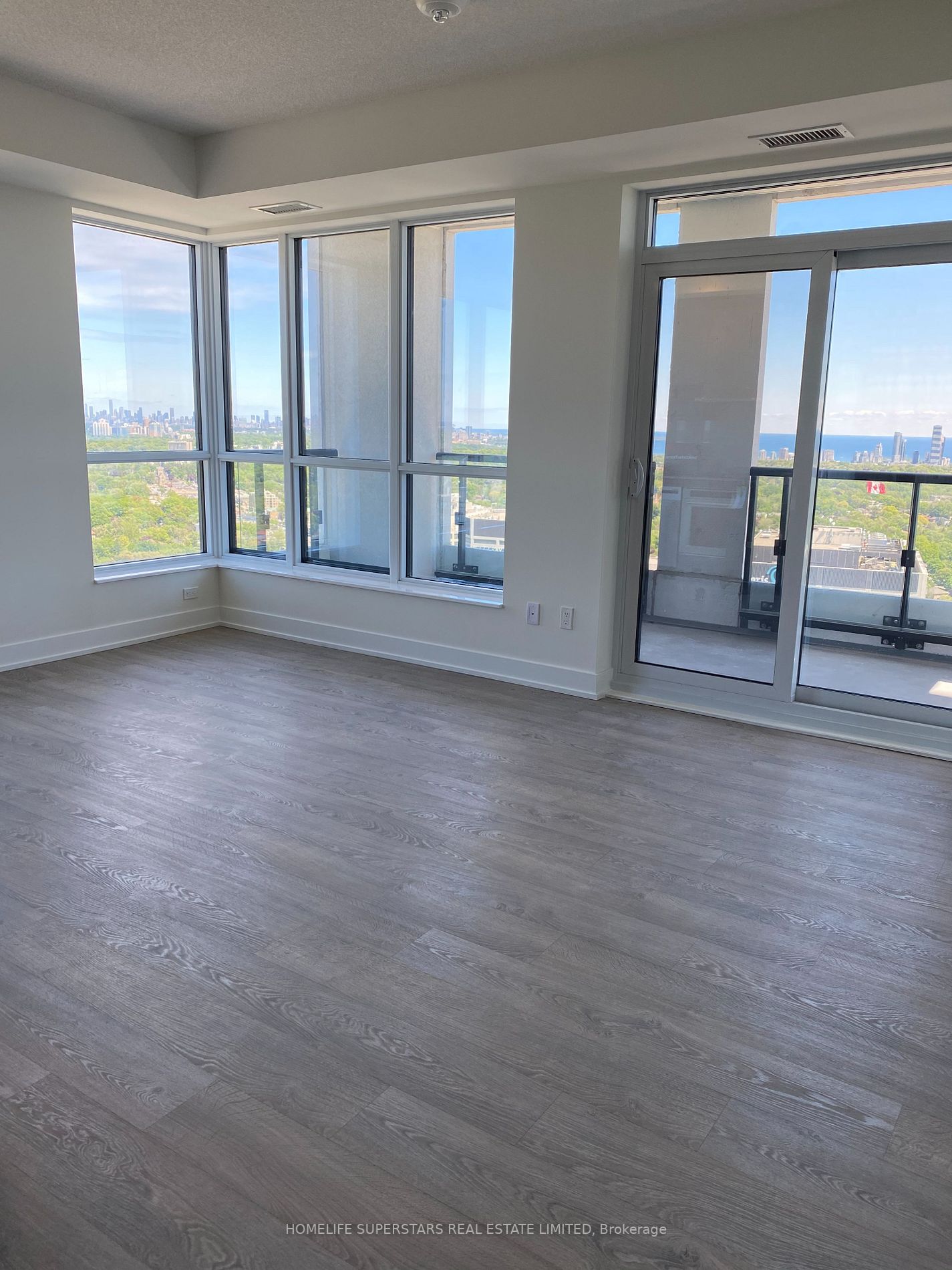 7 Mabelle Ave, #3608