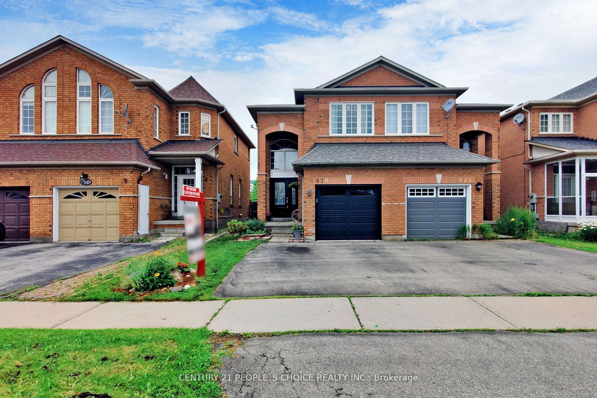 920 Ledbury Crescent