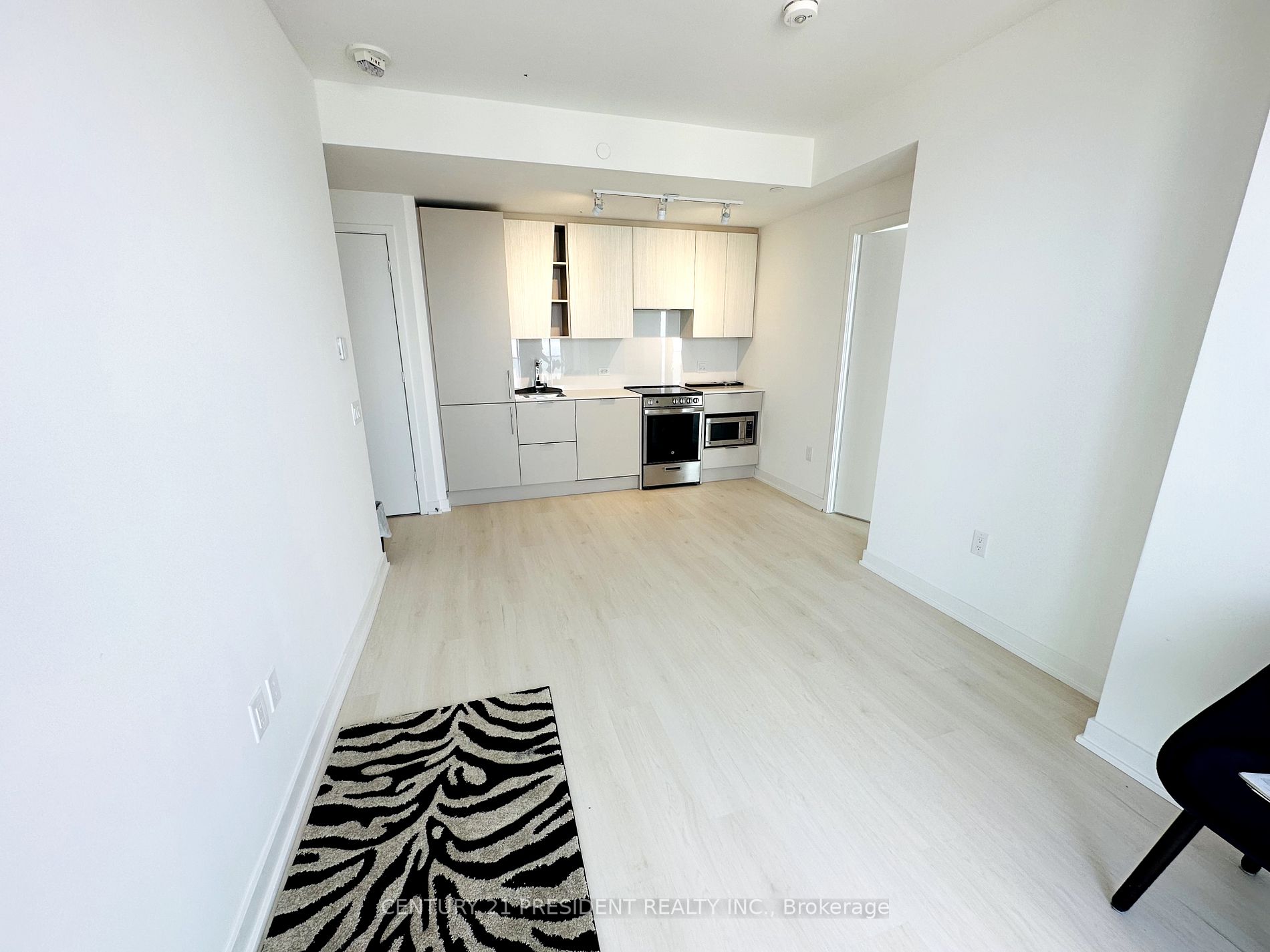 3900 Confederation Pkwy, #4301