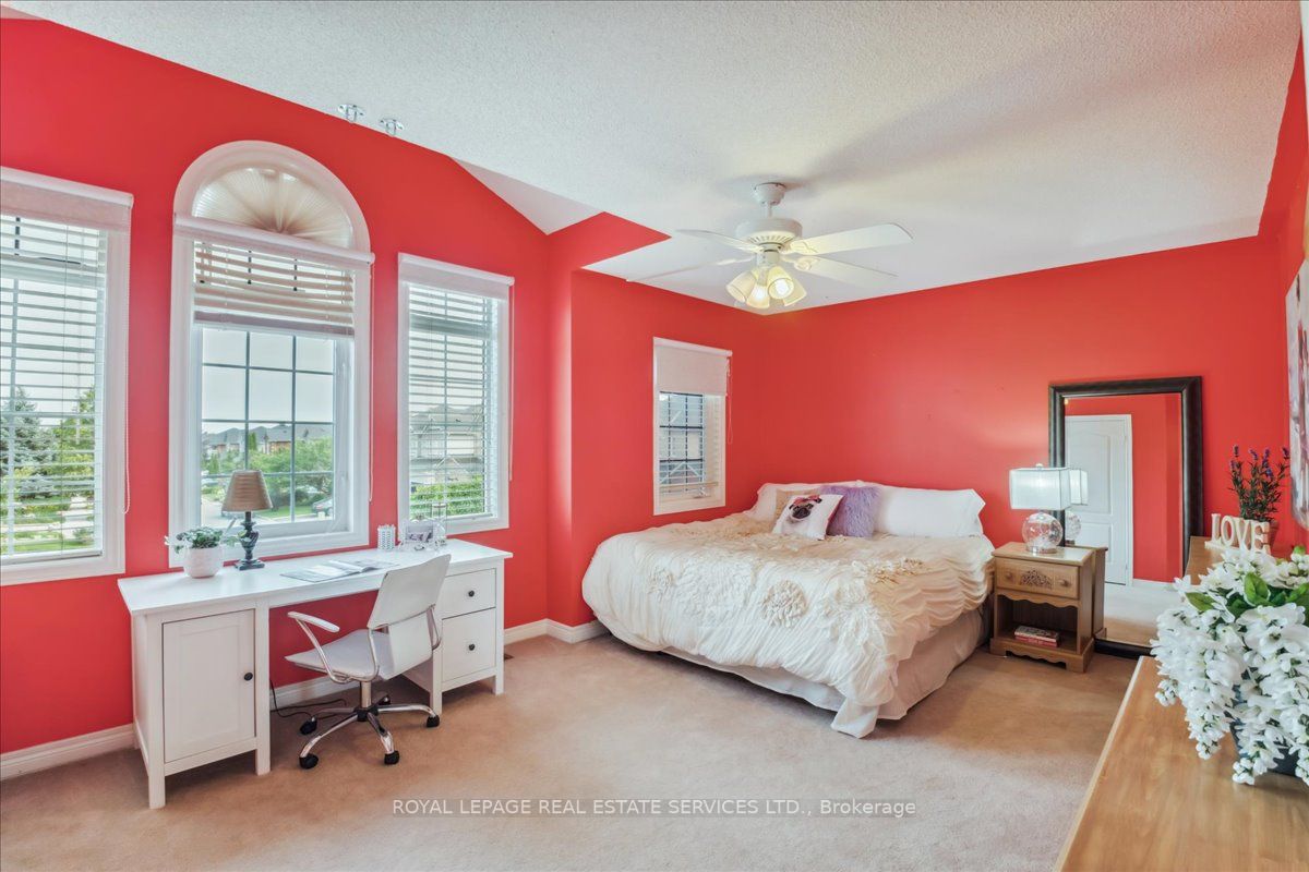 7434 Glamorgan Way