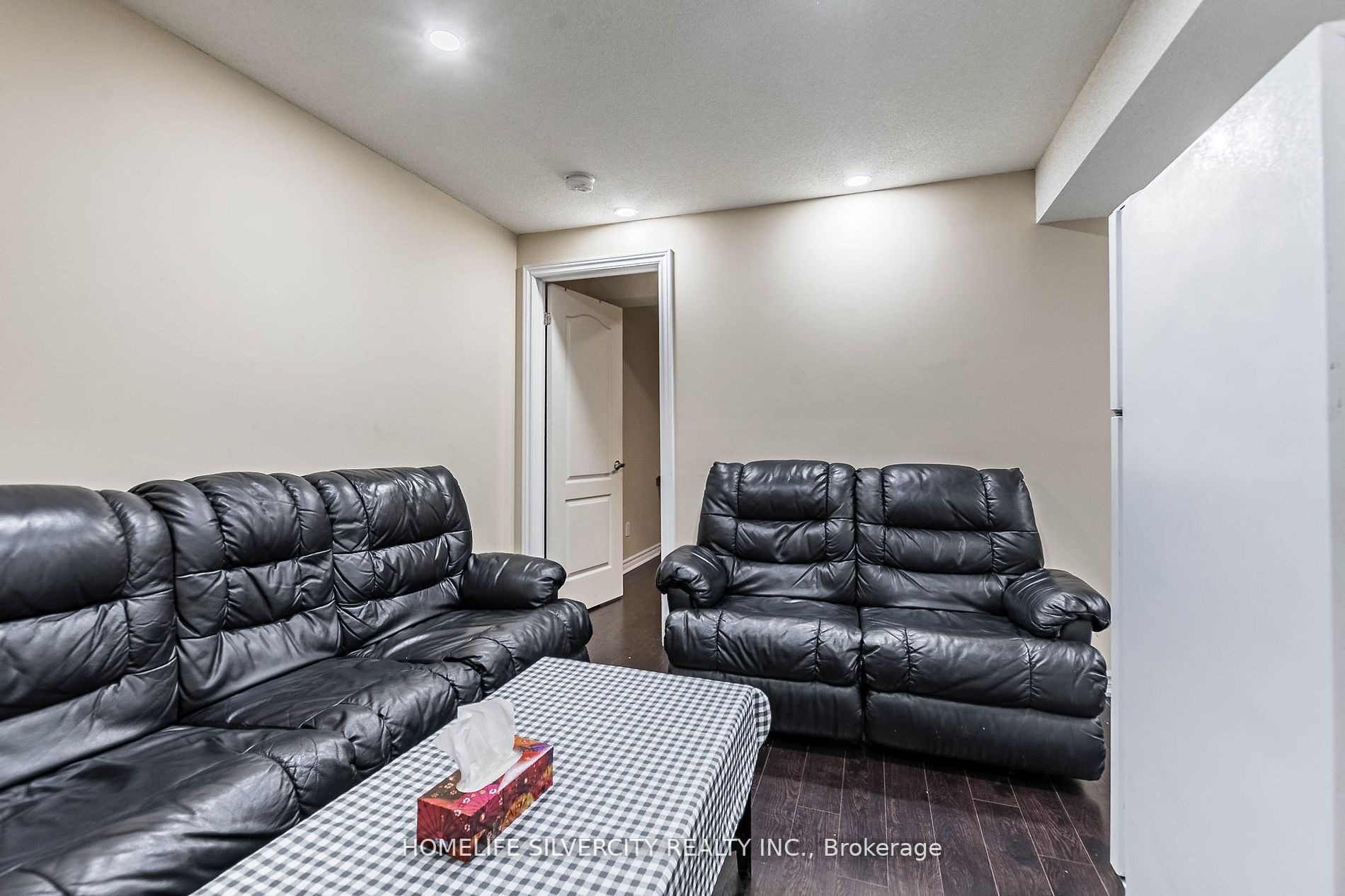 100 Monaco Crt