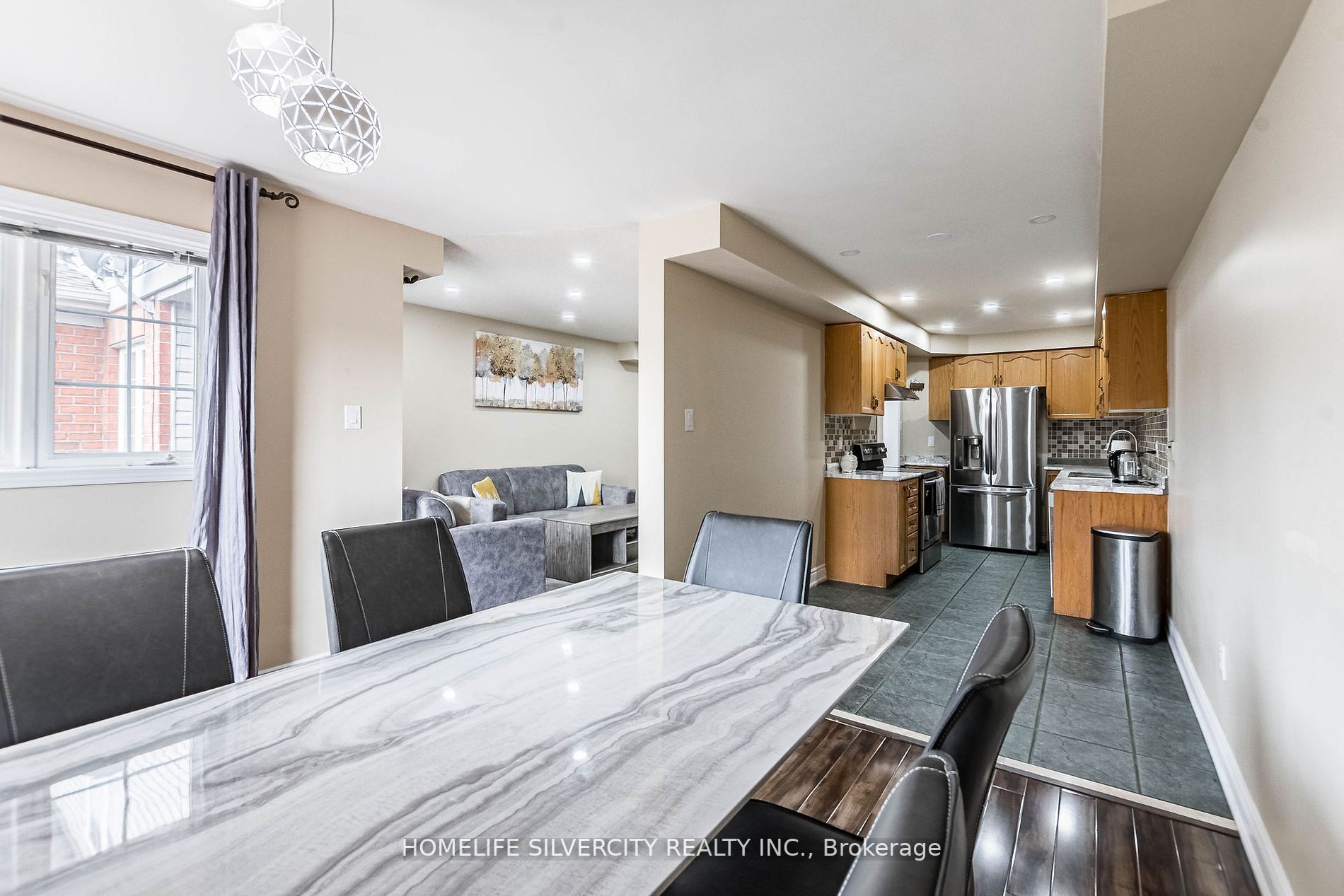 100 Monaco Crt