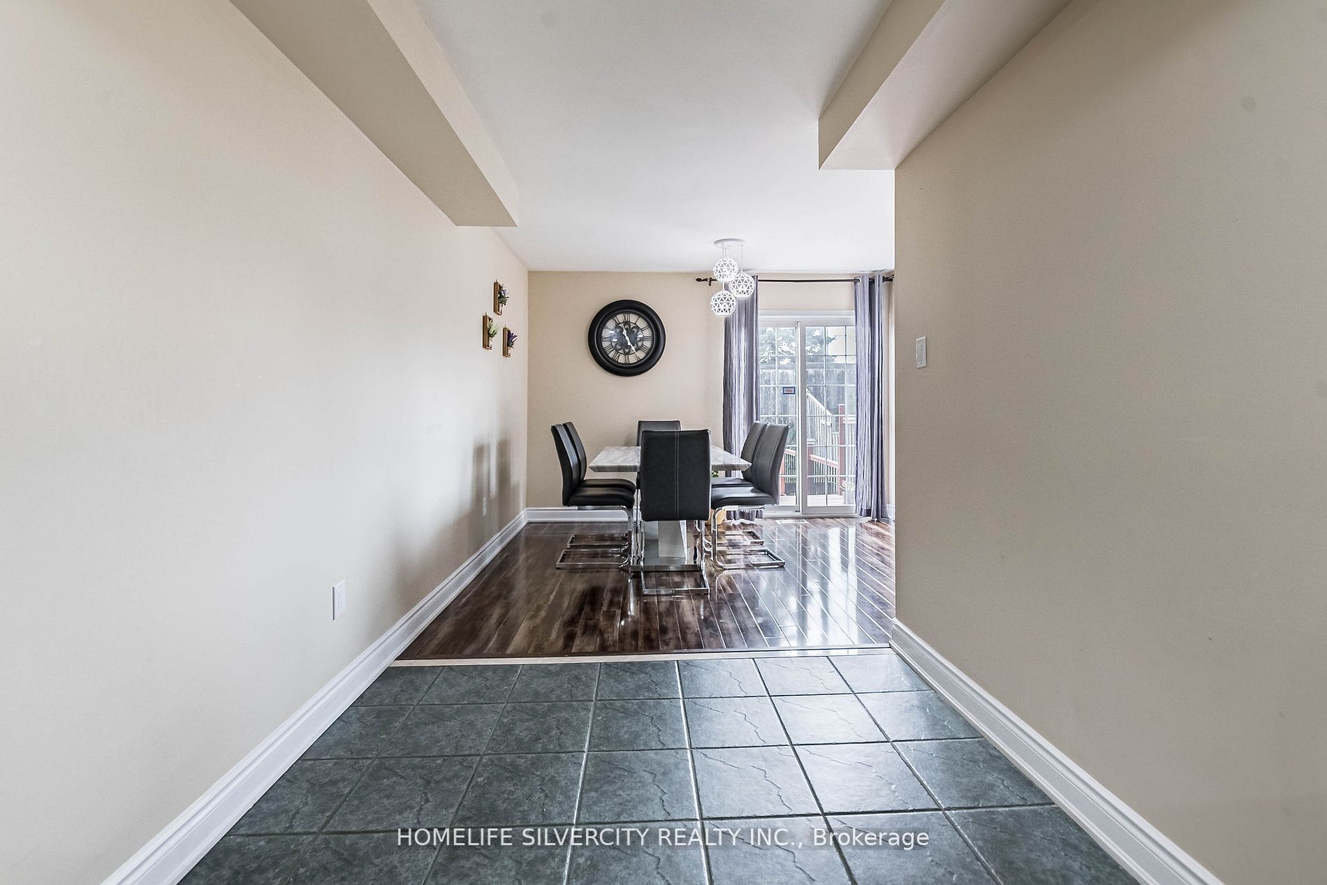 100 Monaco Crt