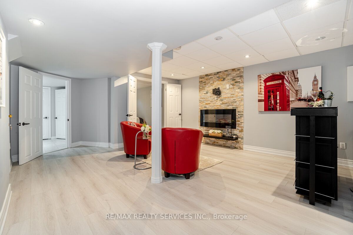 7031 Graydon Court