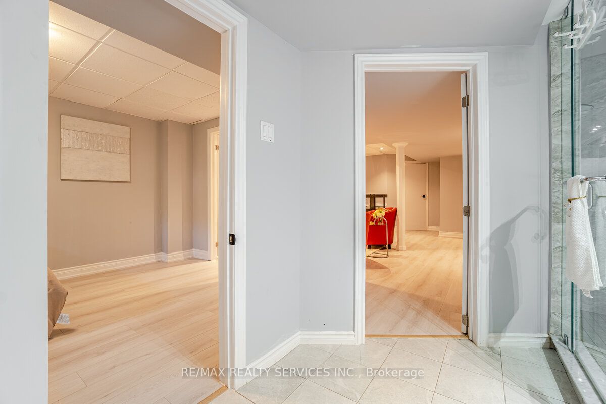 7031 Graydon Court