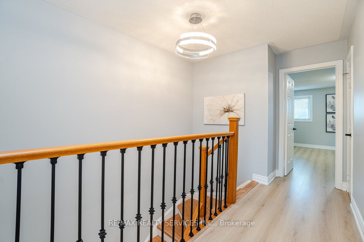 7031 Graydon Court