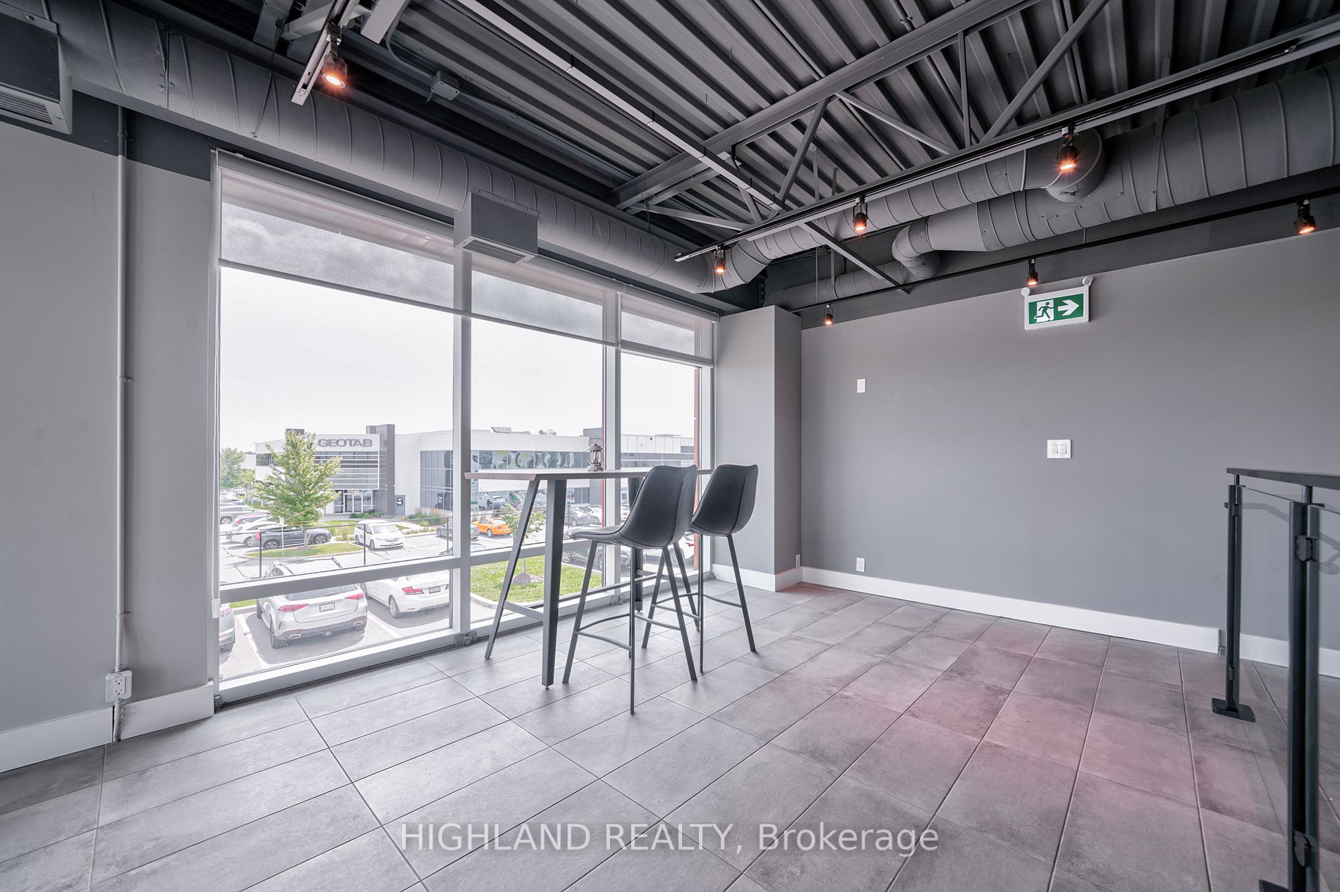 2578 Bristol Circ, #17
