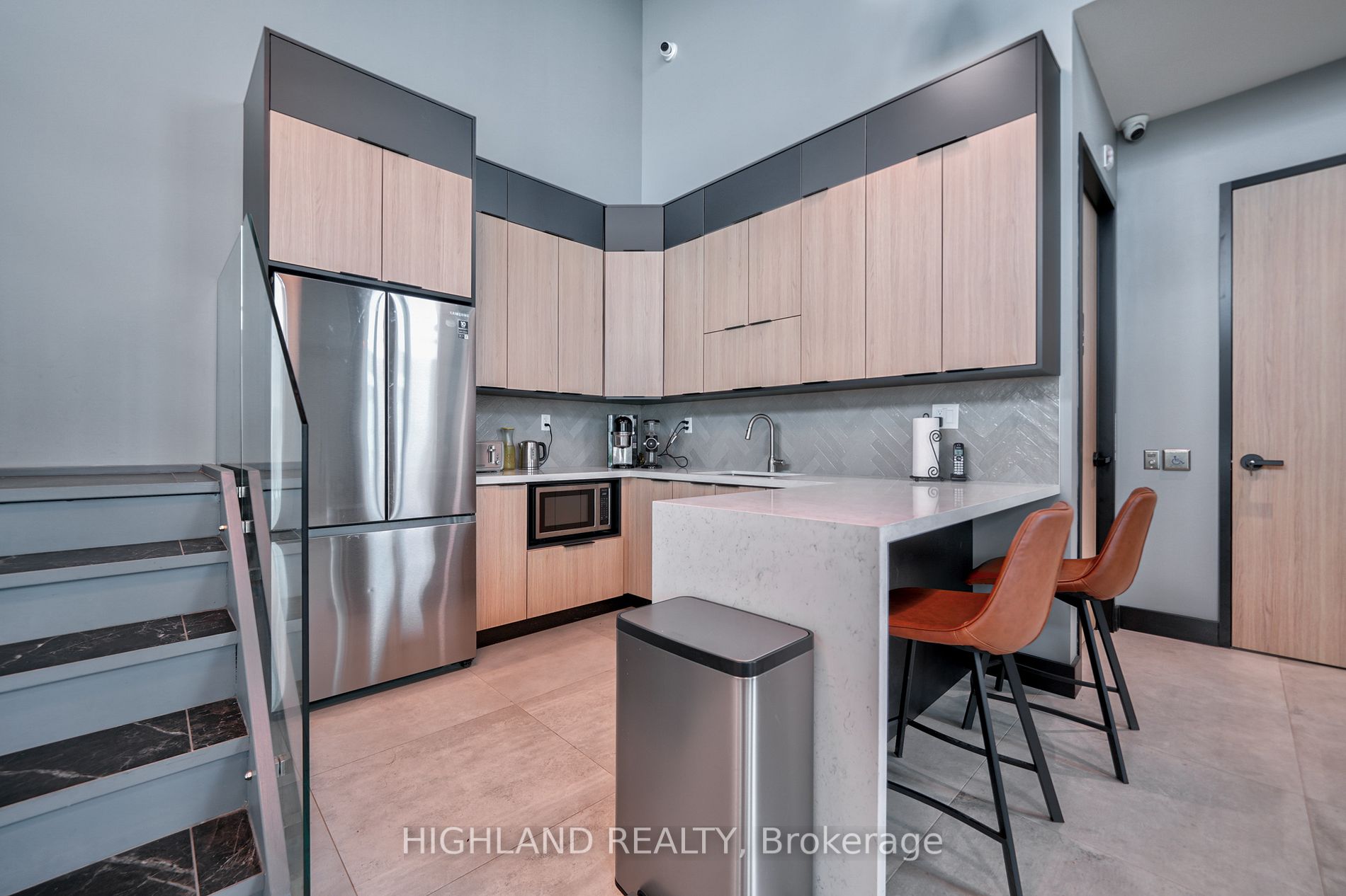 2578 Bristol Circ, #17