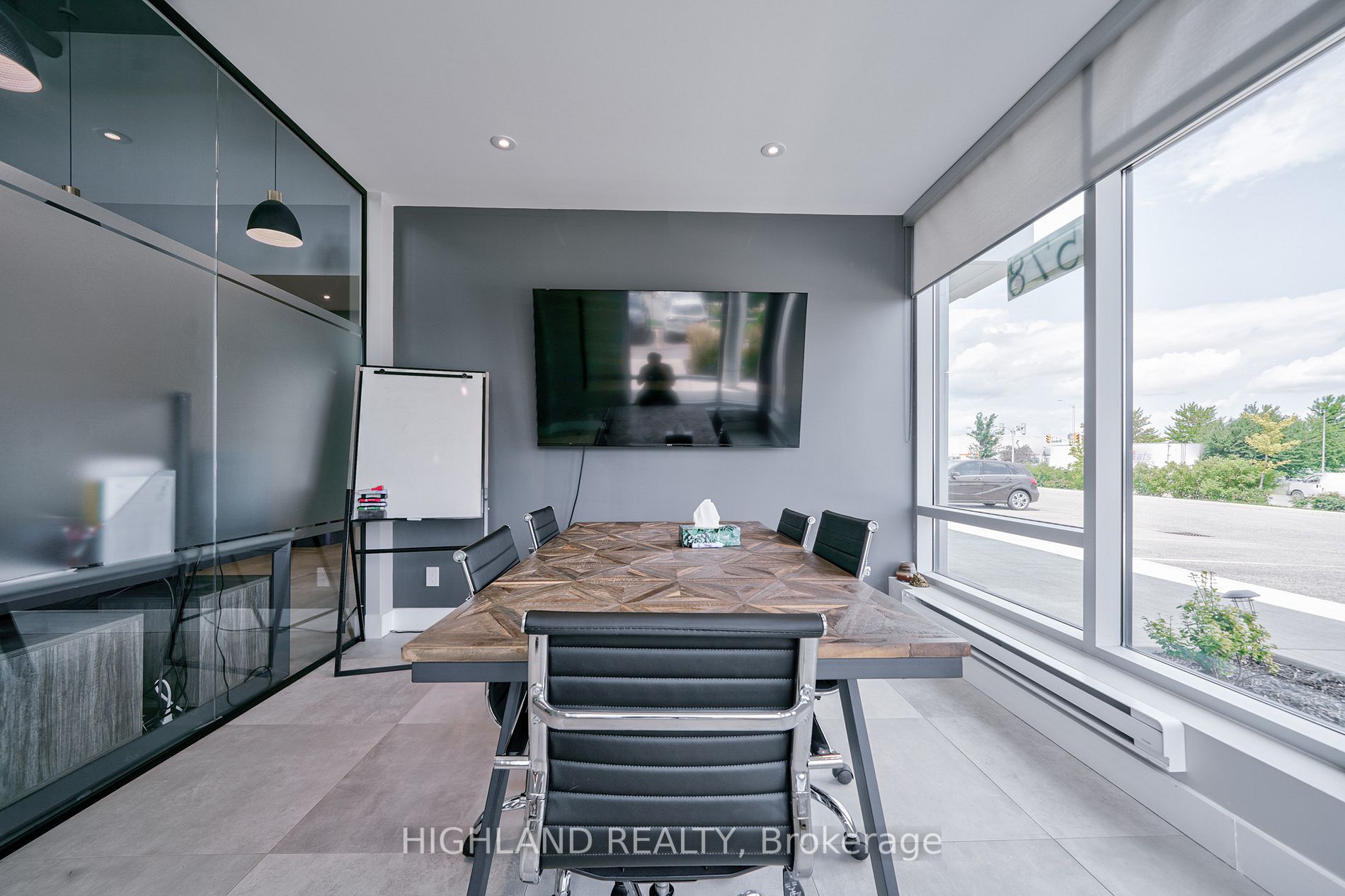 2578 Bristol Circ, #17