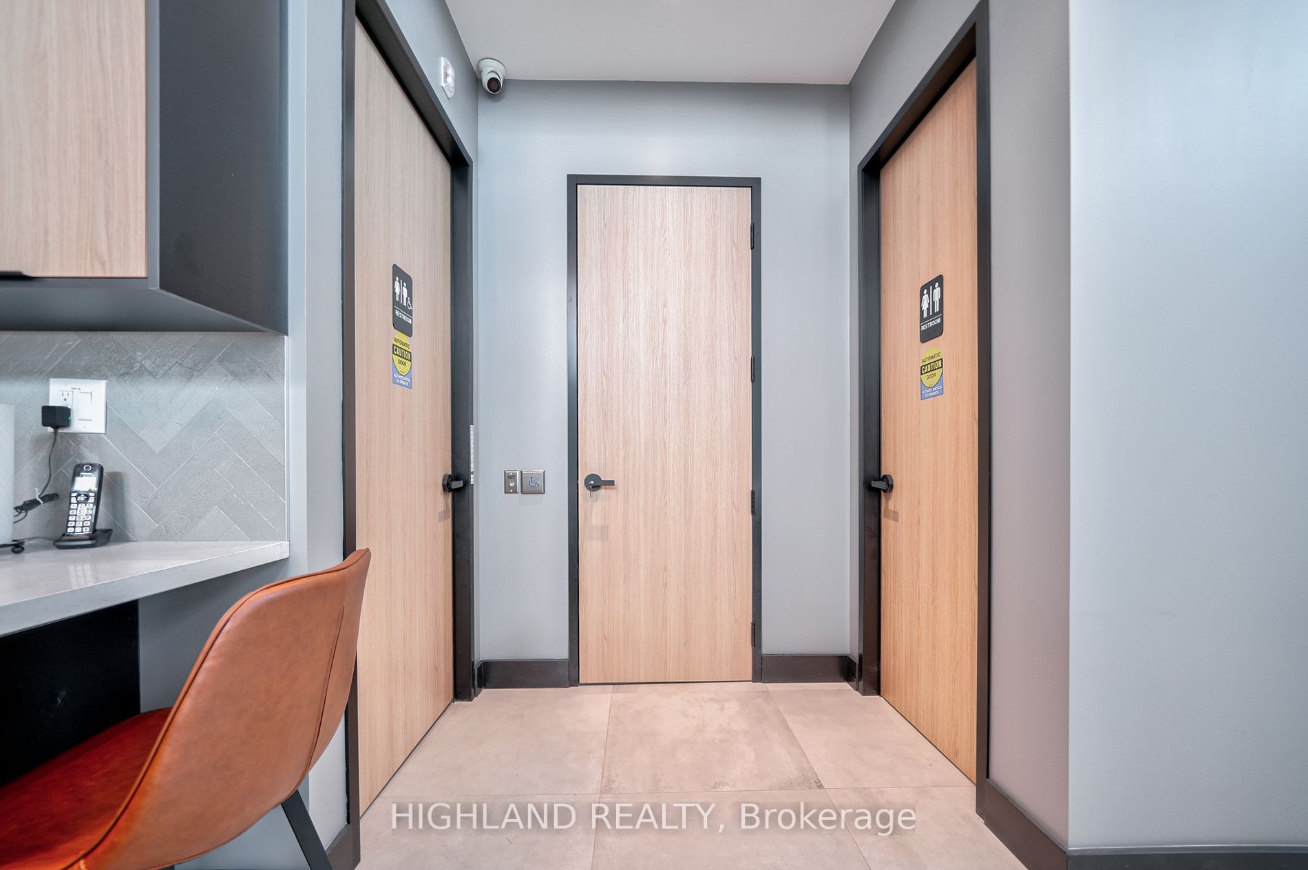 2578 Bristol Circ, #17