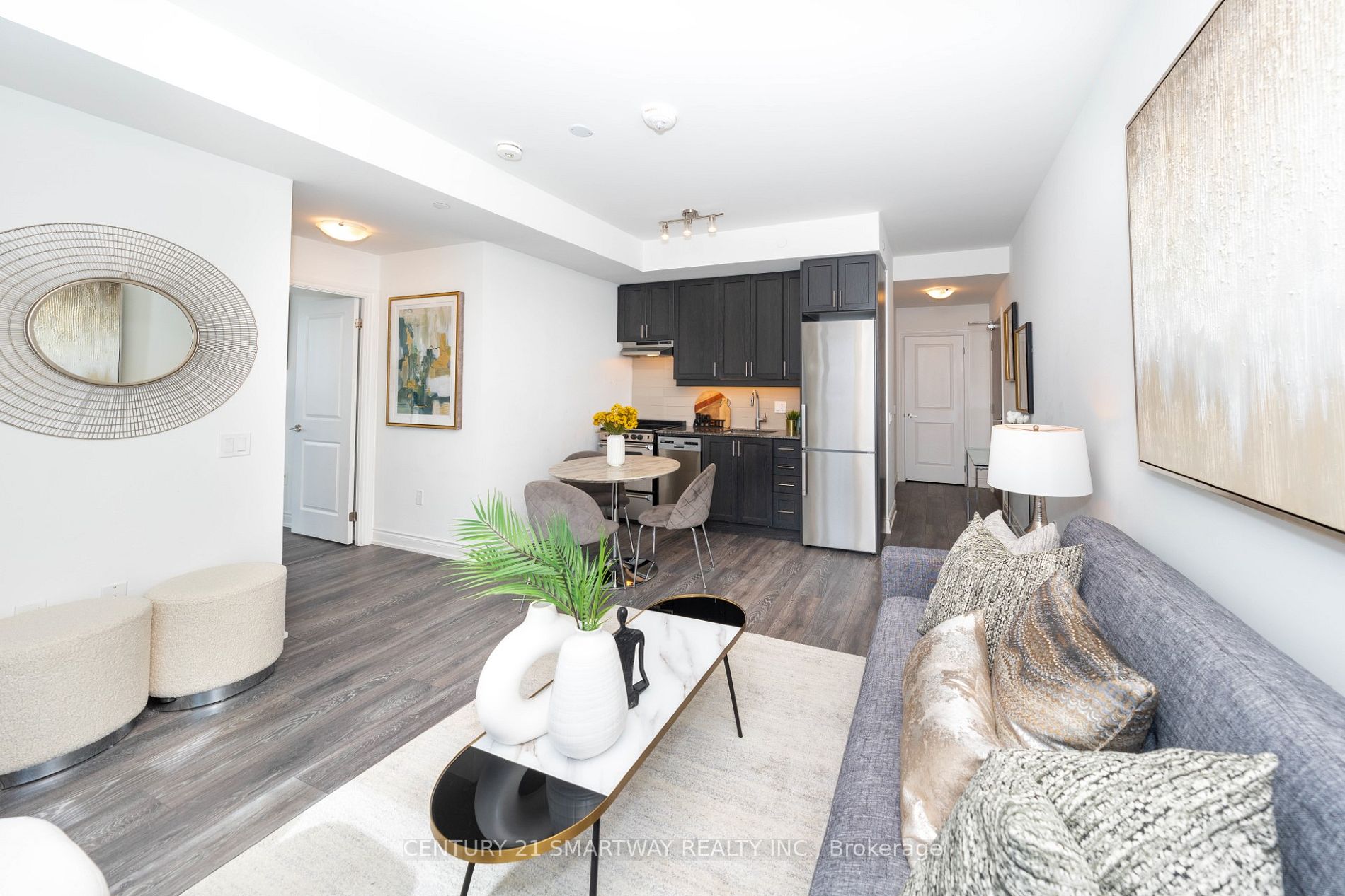 1050 Main Street E, #713