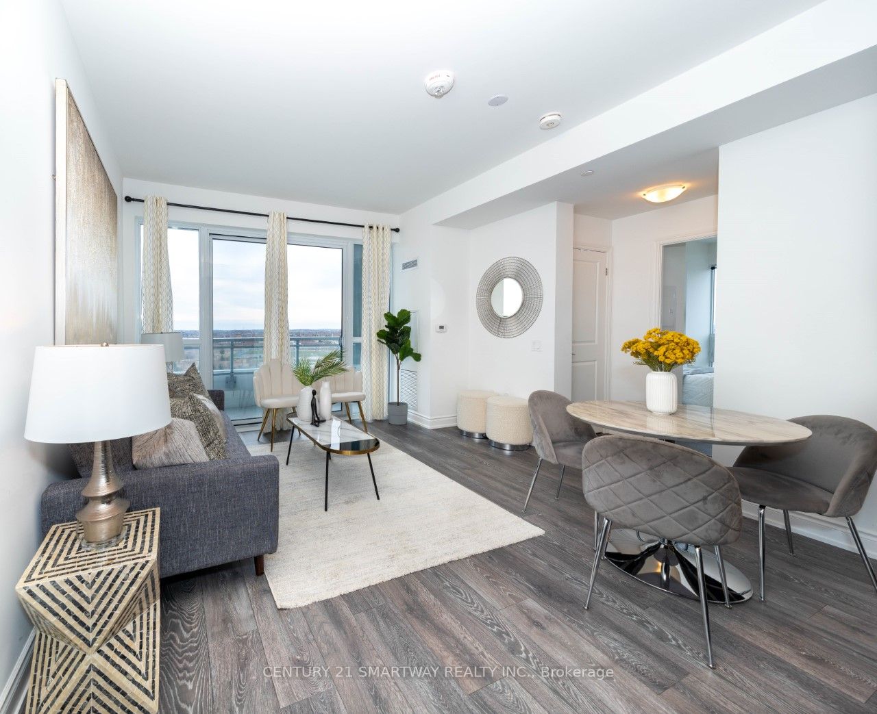 1050 Main Street E, #713