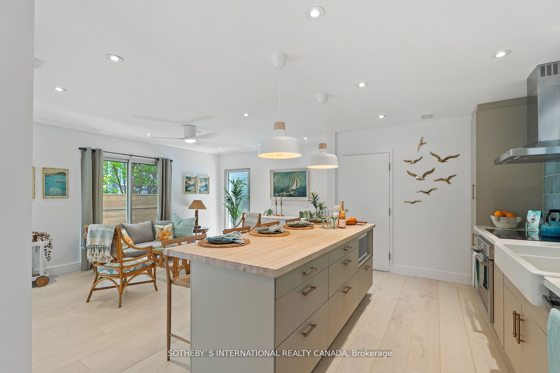 1 Lake Shore Dr