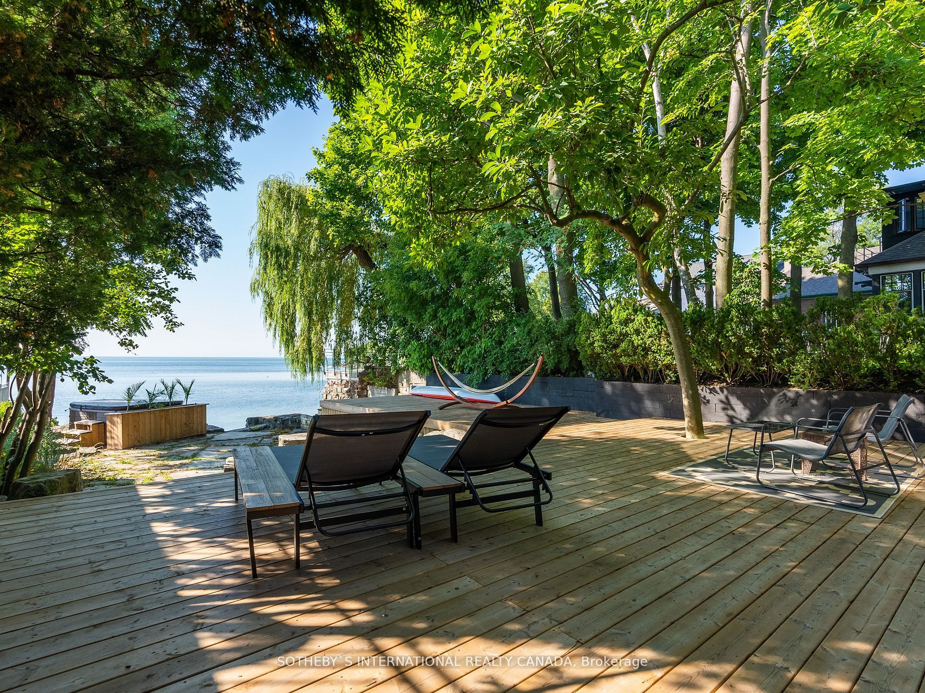 1 Lake Shore Dr