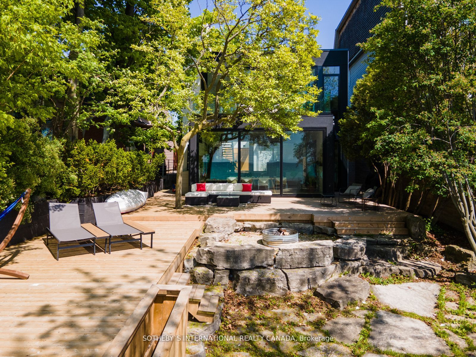1 Lake Shore Dr
