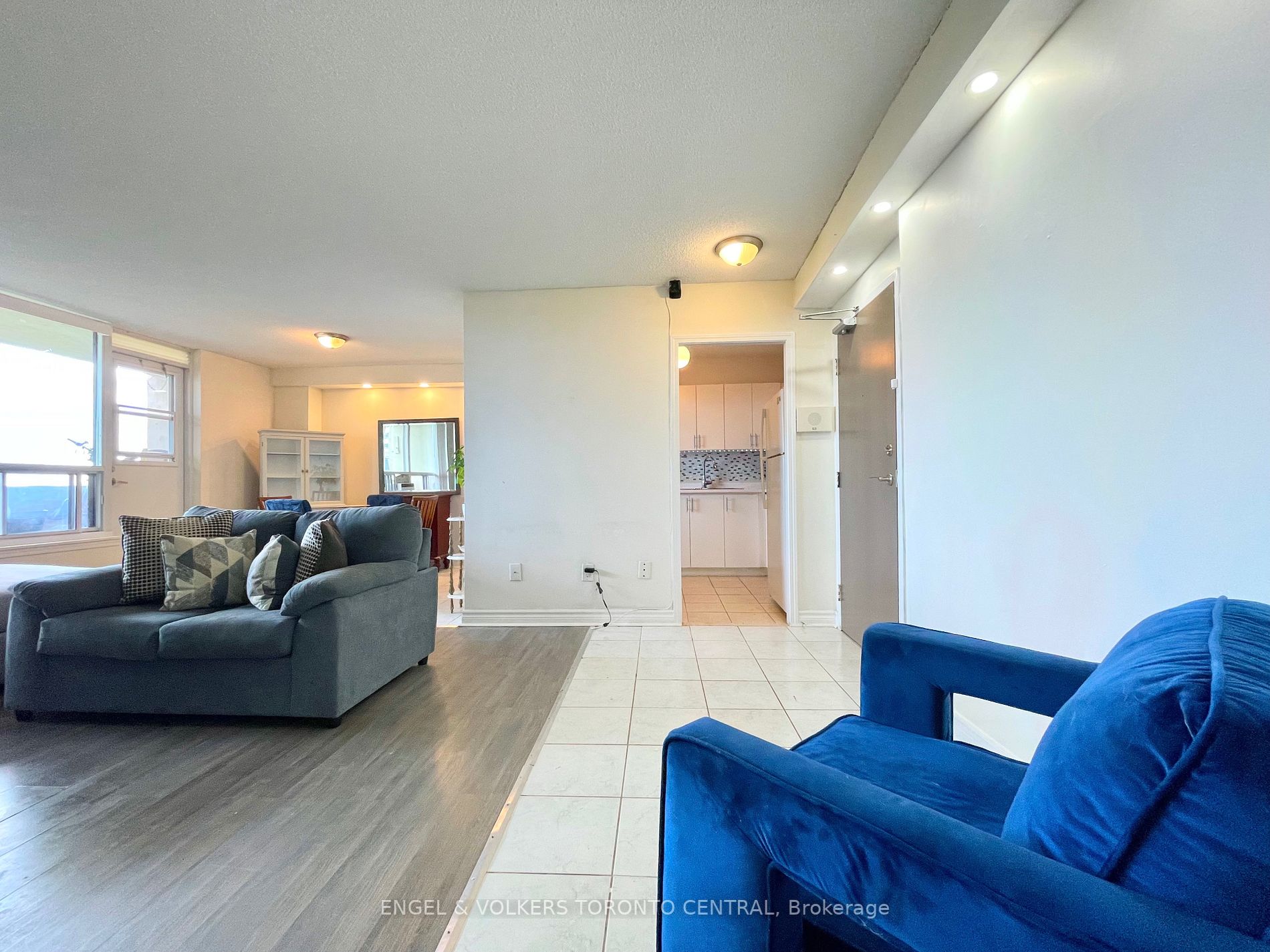 3390 Weston Road, #1003