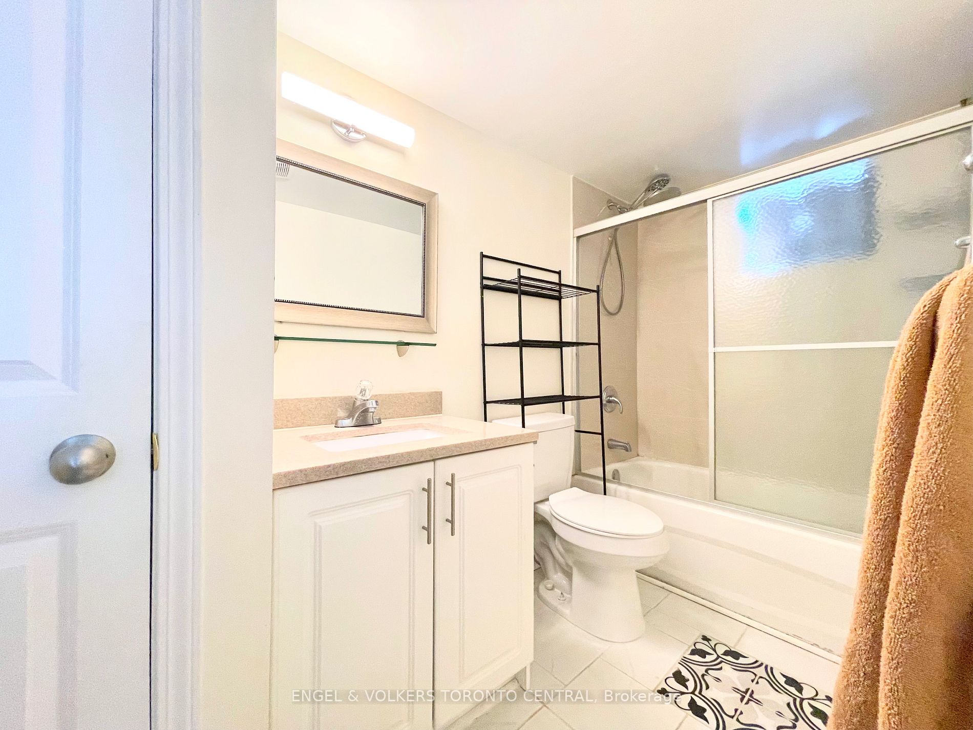 3390 Weston Road, #1003