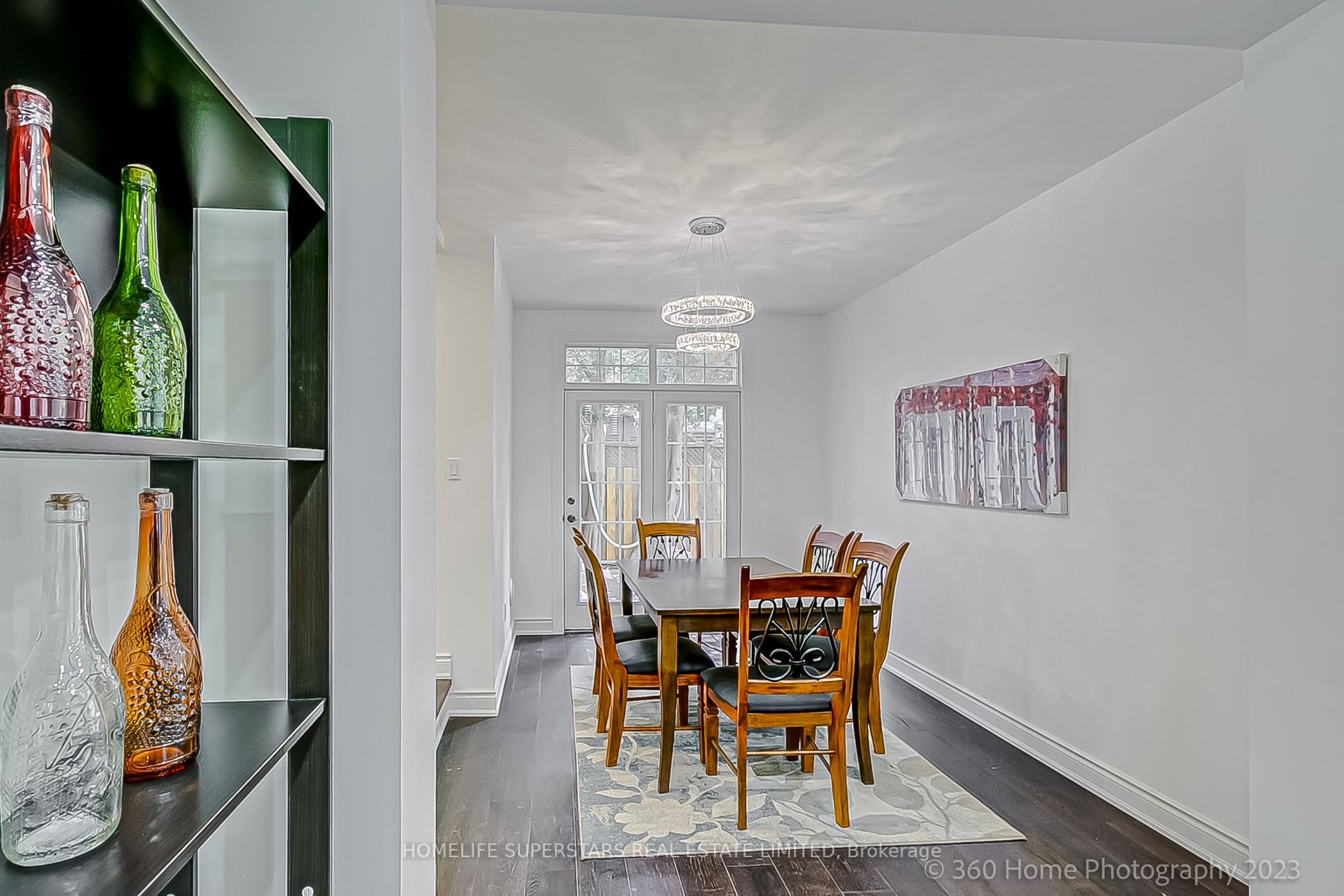 44 Oakwood Ave S
