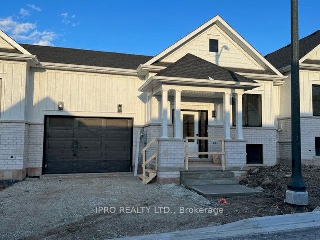 171 Mountainview Road N, #8
