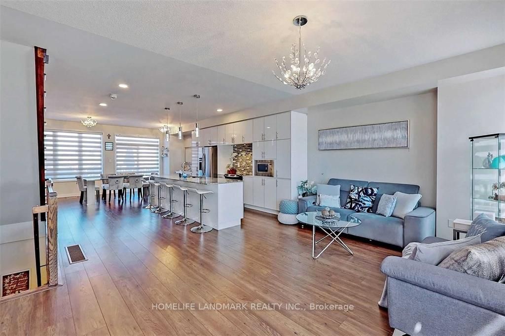 3098 Ernest Appelbe Boulevard