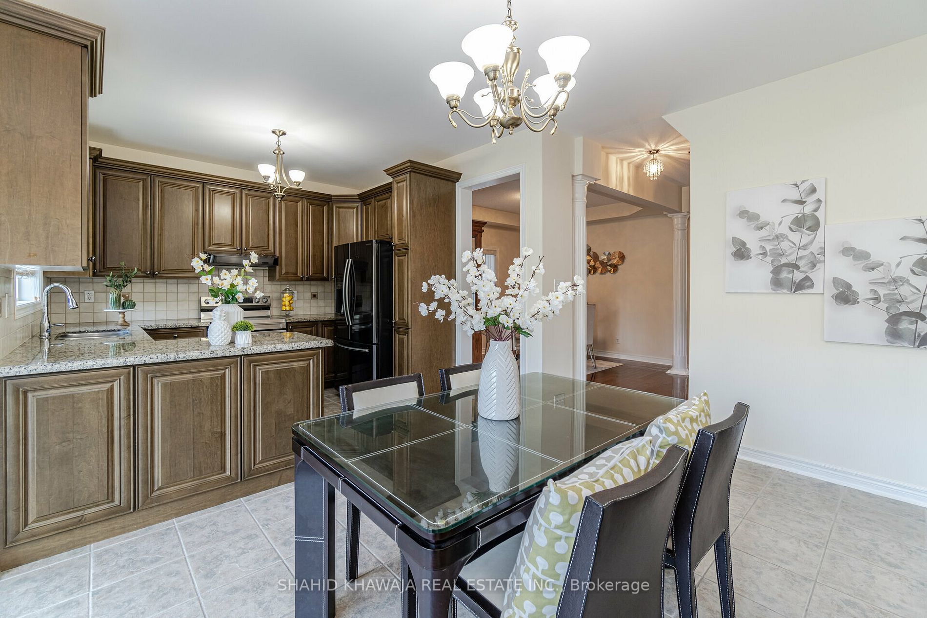 3392 Erin Centre Blvd