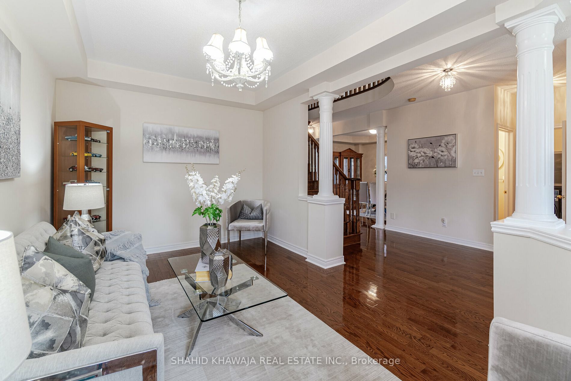 3392 Erin Centre Blvd