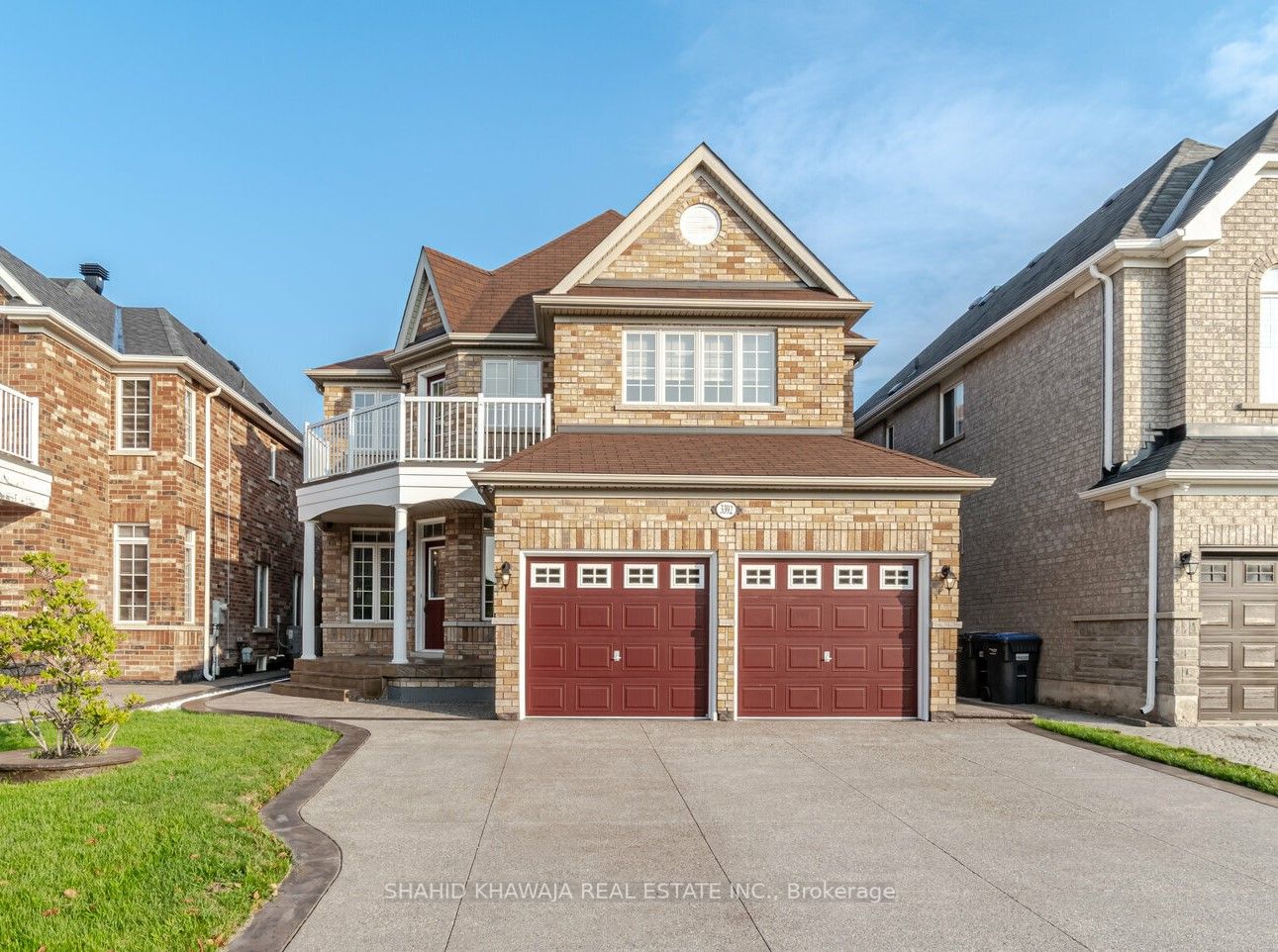 3392 Erin Centre Blvd