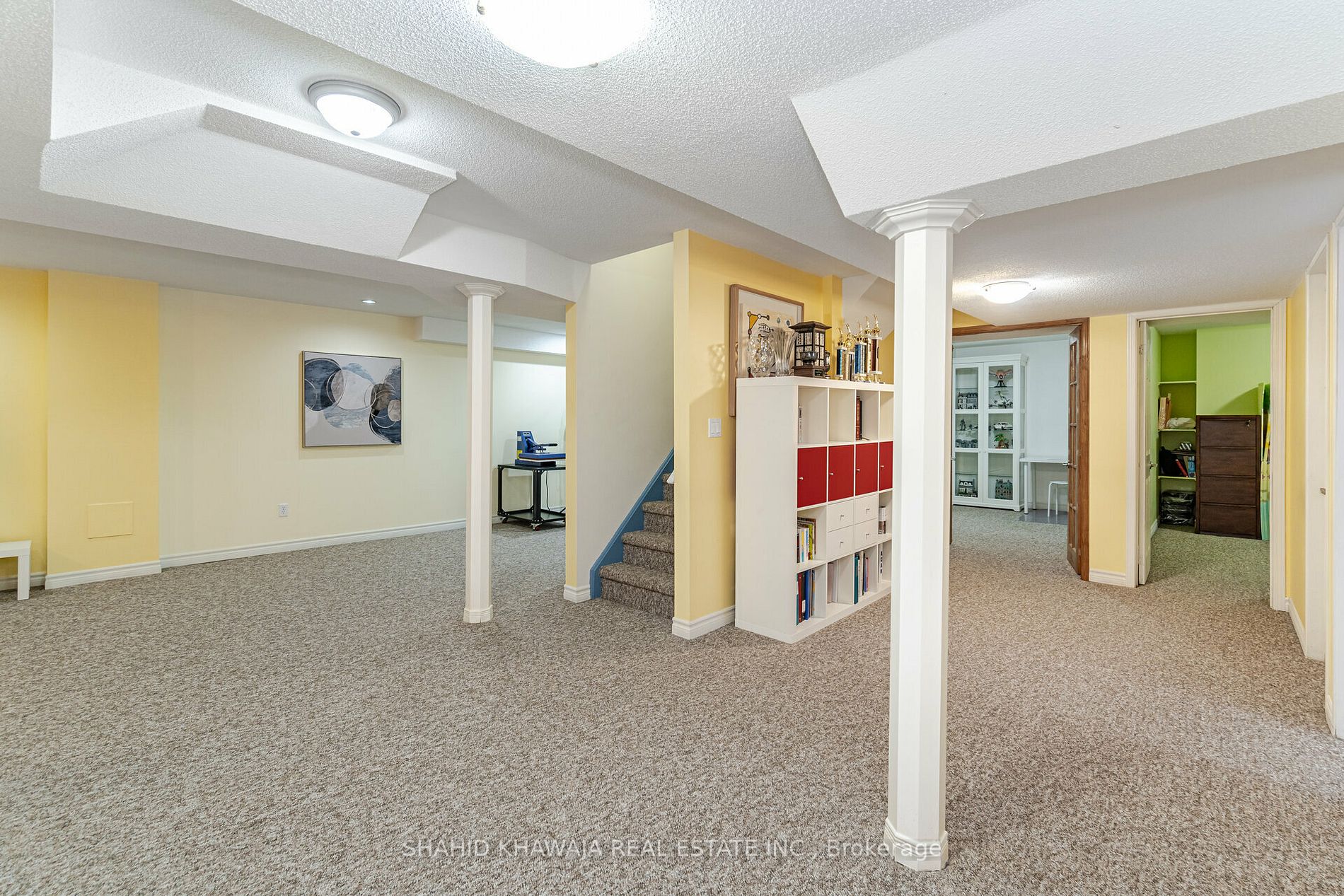 3392 Erin Centre Blvd