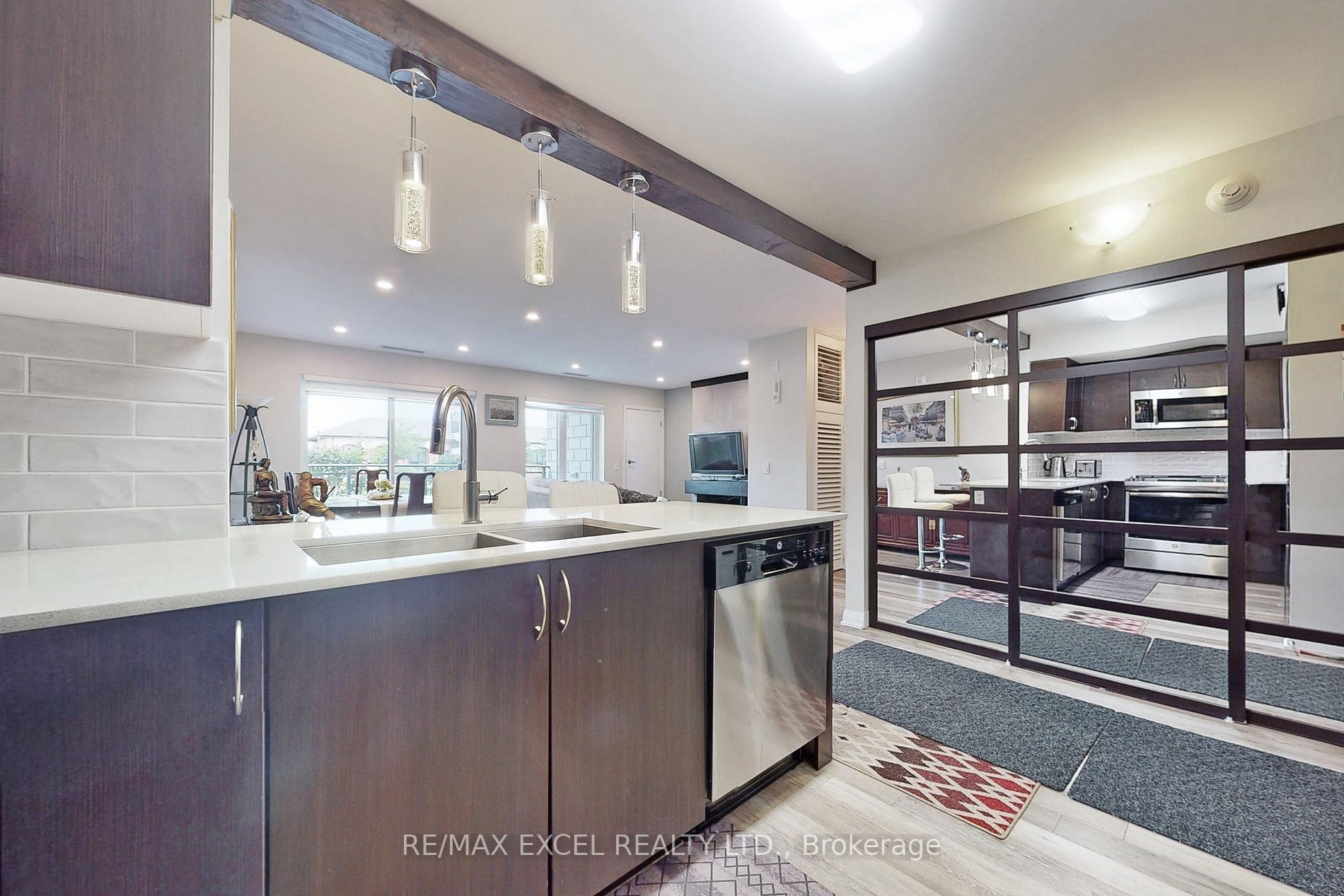 30 Via Rosedale N, #110