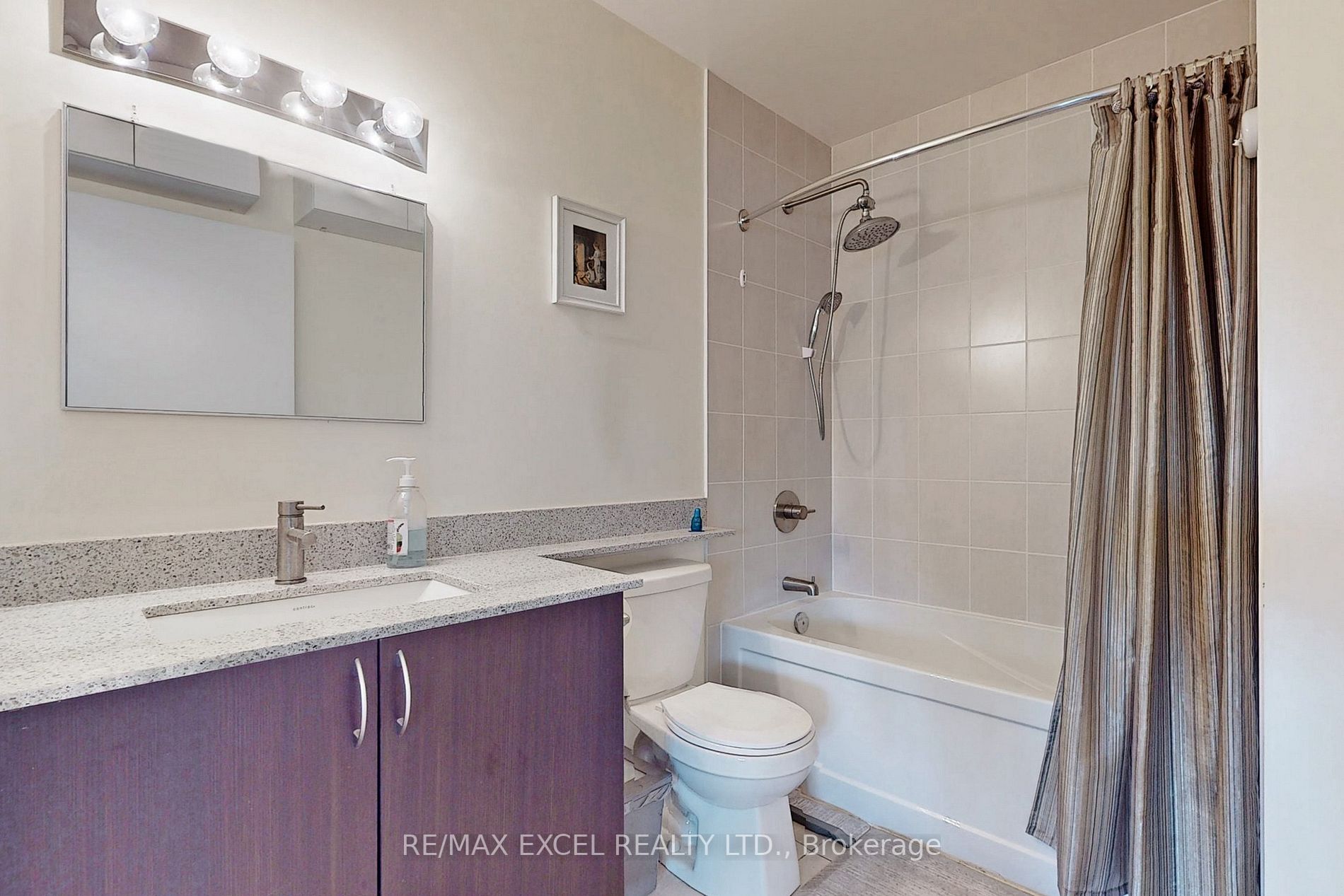 30 Via Rosedale N, #110
