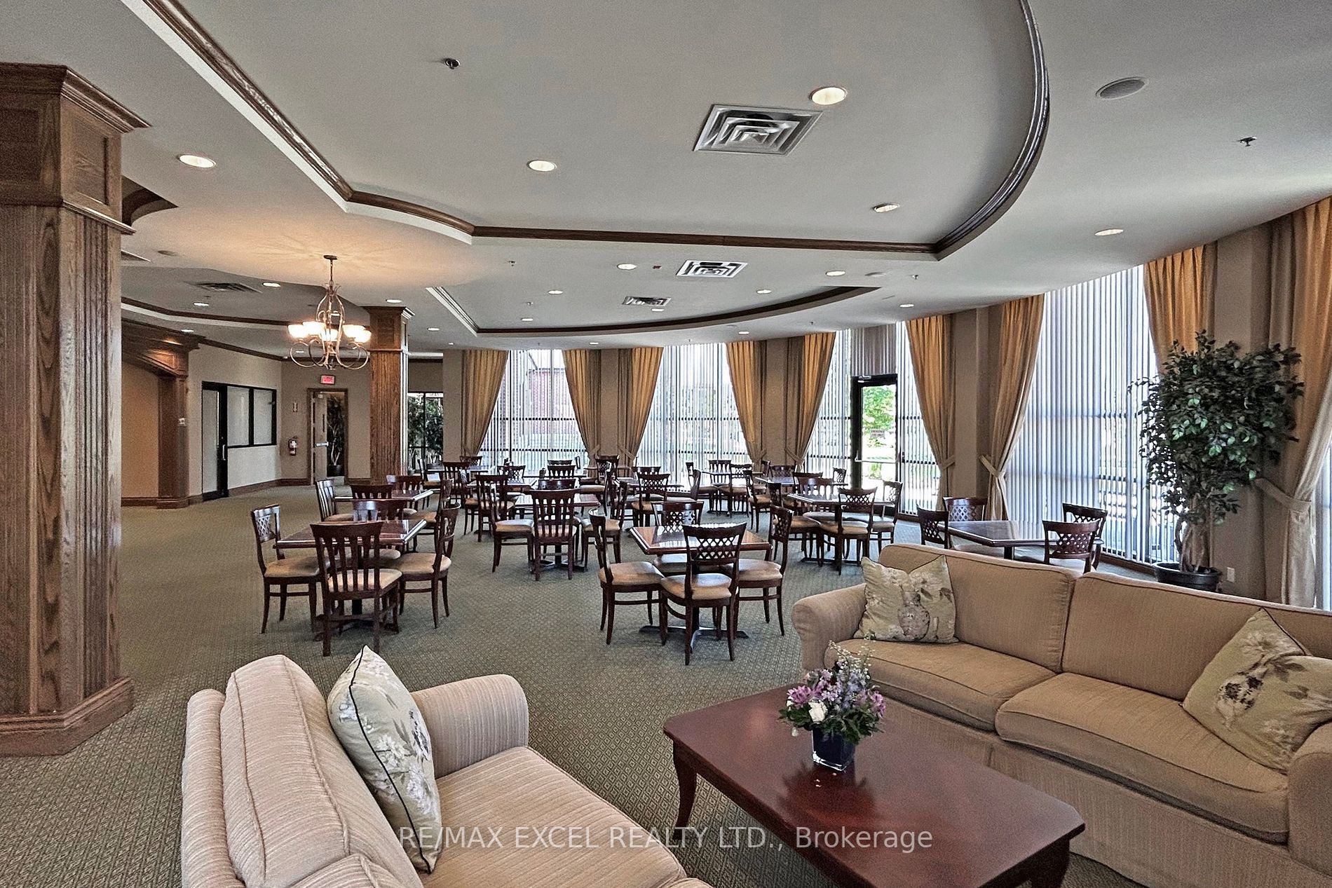 30 Via Rosedale N, #110