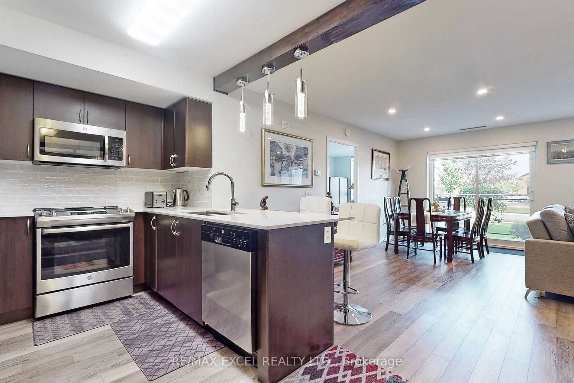 30 Via Rosedale N, #110