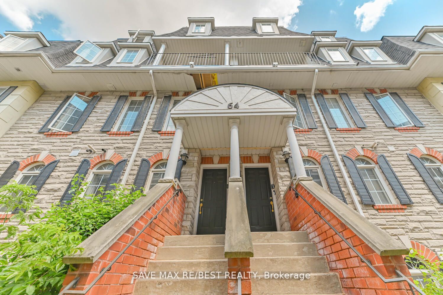 Listing W6719834 - Large Photo # 1