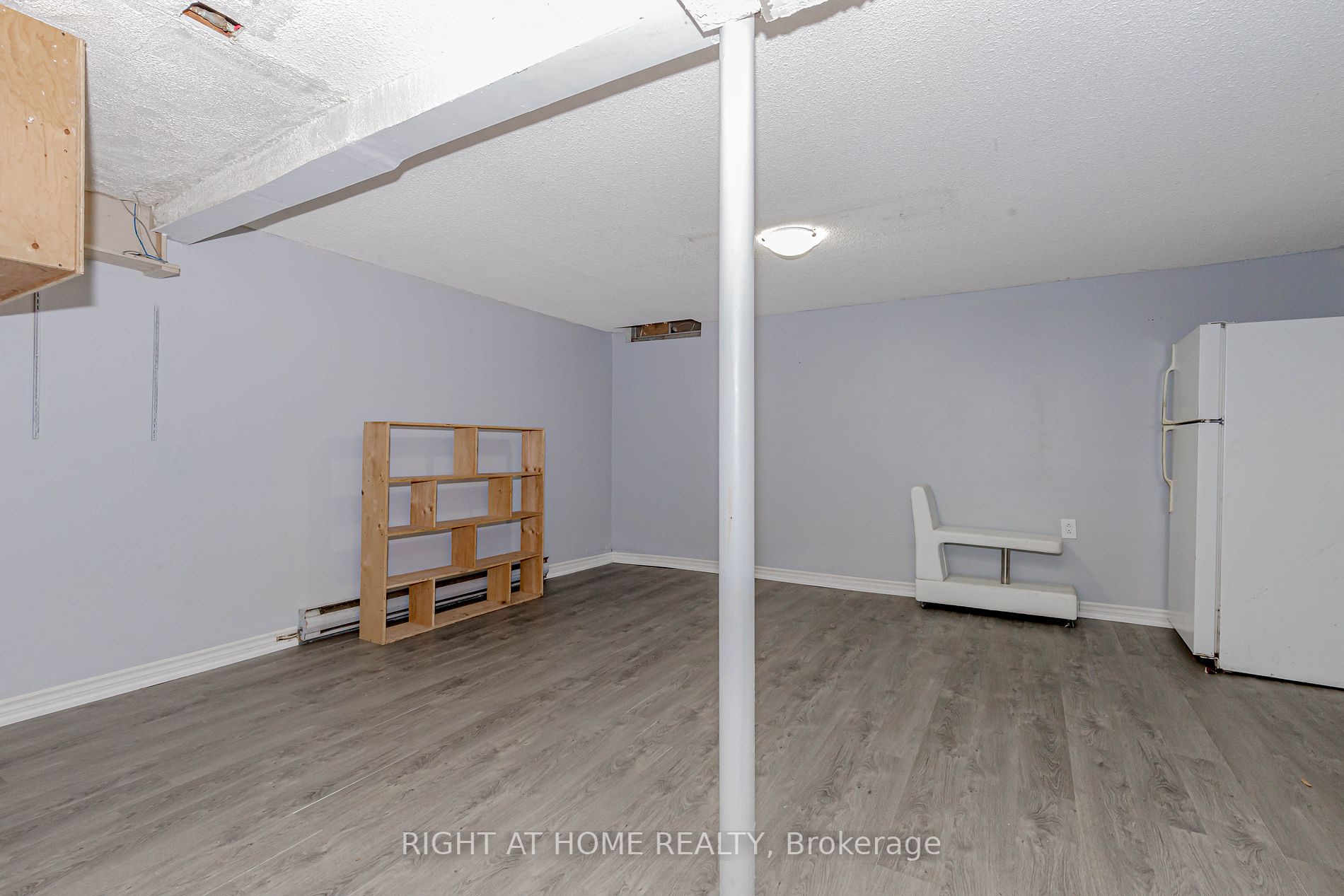 17 Hedley Crt