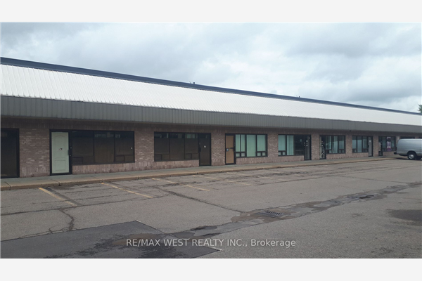 42 Regan Rd, Brampton